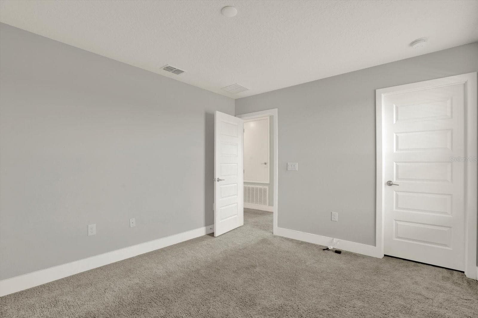 Single Family Residence at 8719 WINNING FIELDS RD, NEW PORT RICHEY, photo 29 of 40