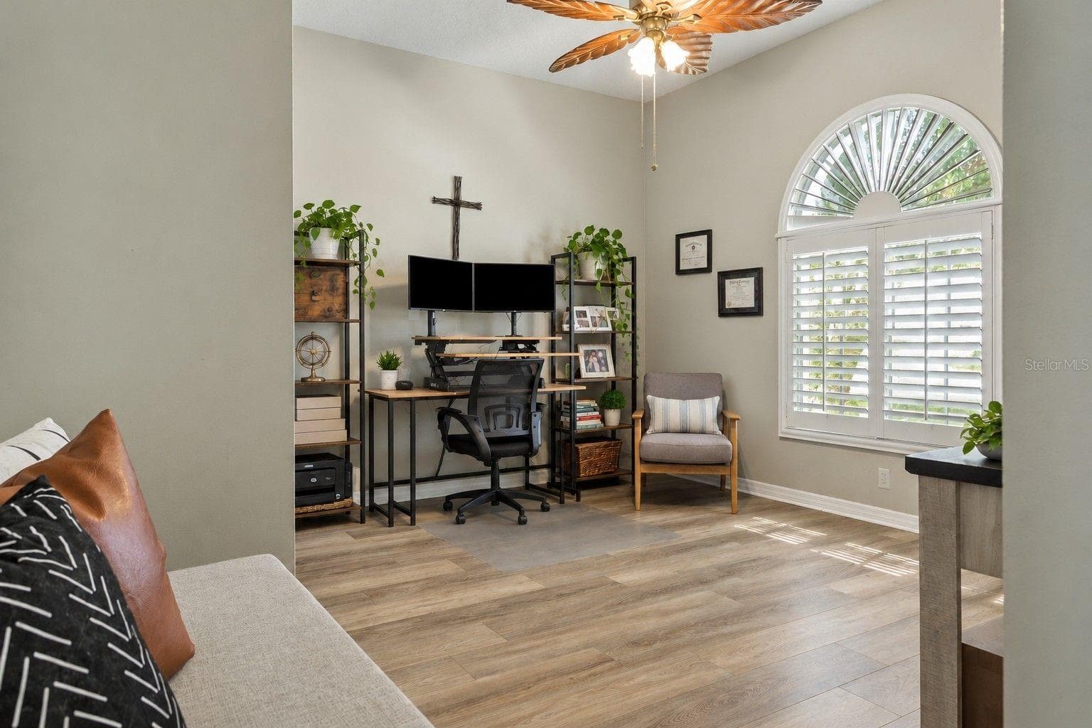 Single Family Residence at 9646 FOX HEARST RD, TAMPA, photo 5 of 30