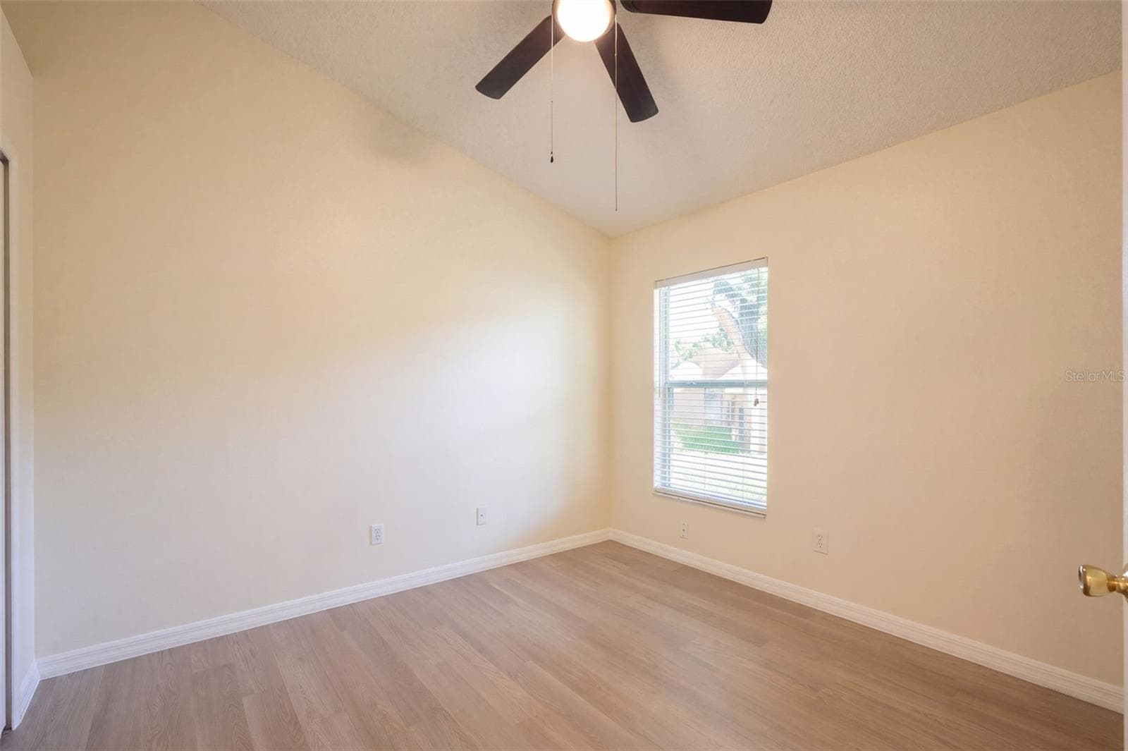 Single Family Residence at 10437 SUN VILLA BLVD, ORLANDO, photo 13 of 22