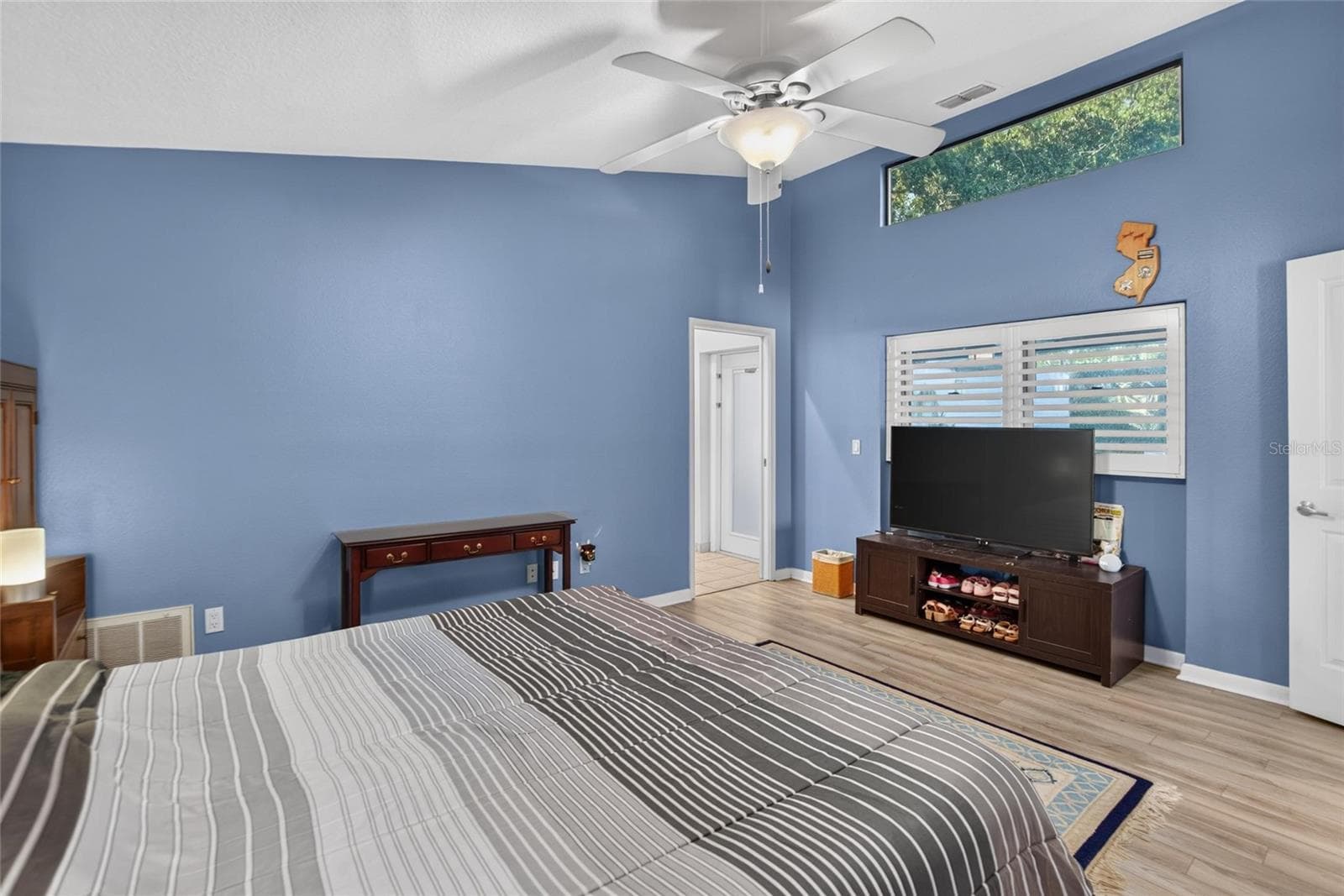 Single Family Residence at 712 DORADO CT, BRANDON, photo 35 of 81