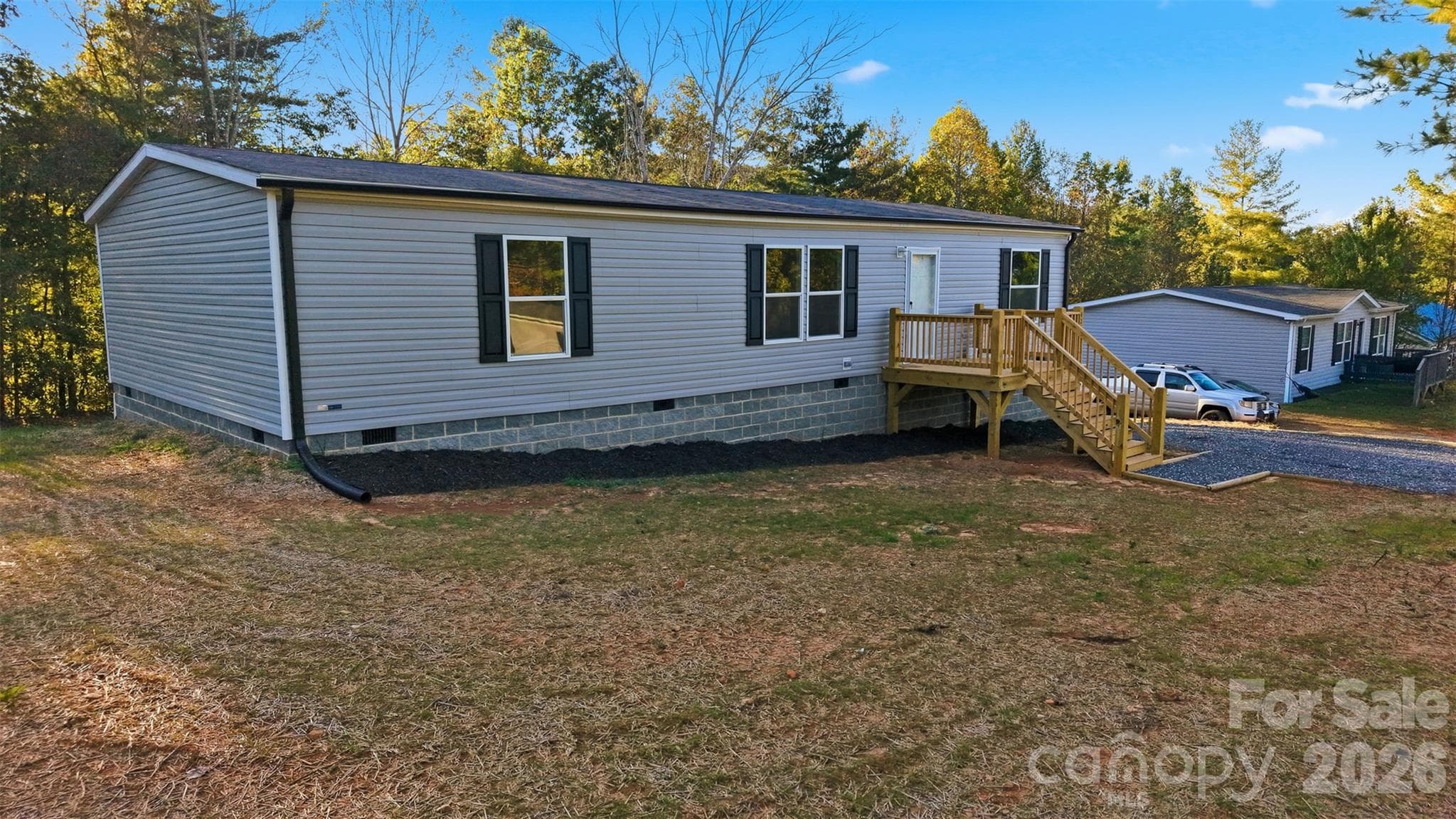 Single Family Residence at 4277 Chinquapin Circle, Lenoir, photo 4 of 39