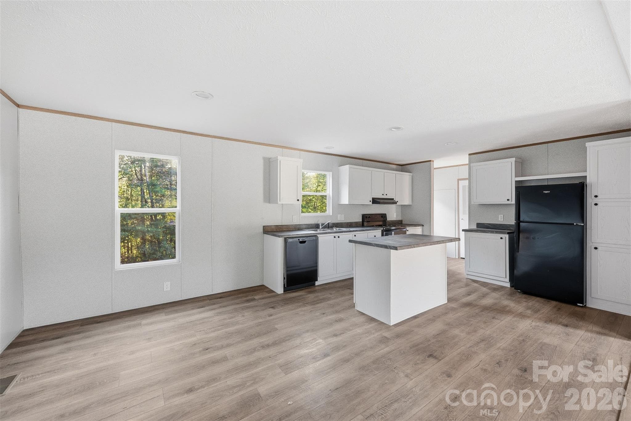 Single Family Residence at 4277 Chinquapin Circle, Lenoir, photo 14 of 39