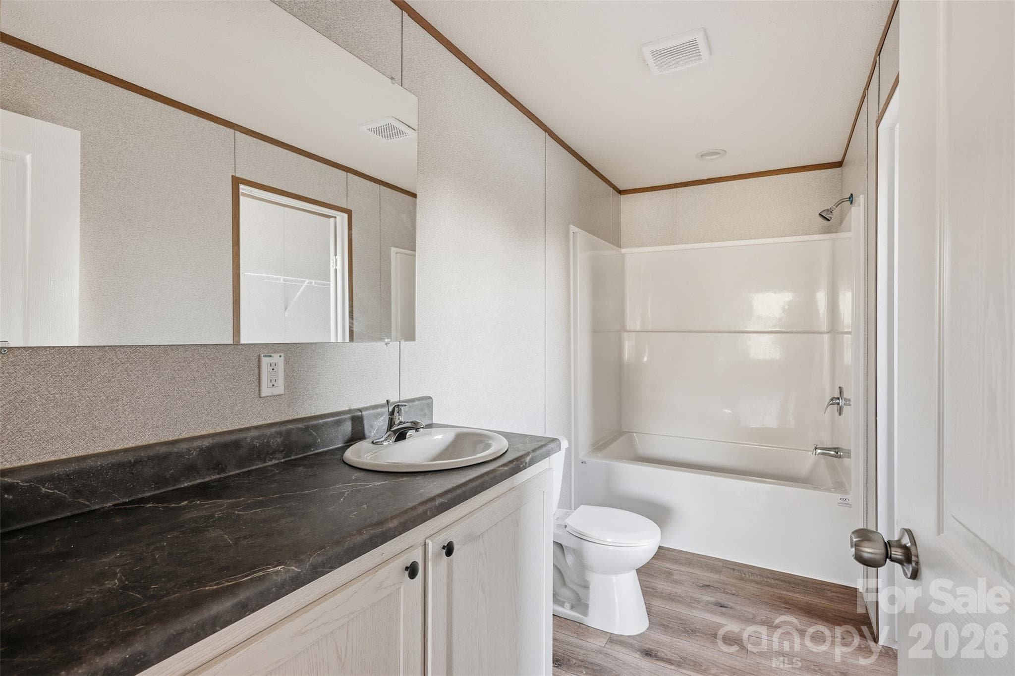 Single Family Residence at 4277 Chinquapin Circle, Lenoir, photo 24 of 39