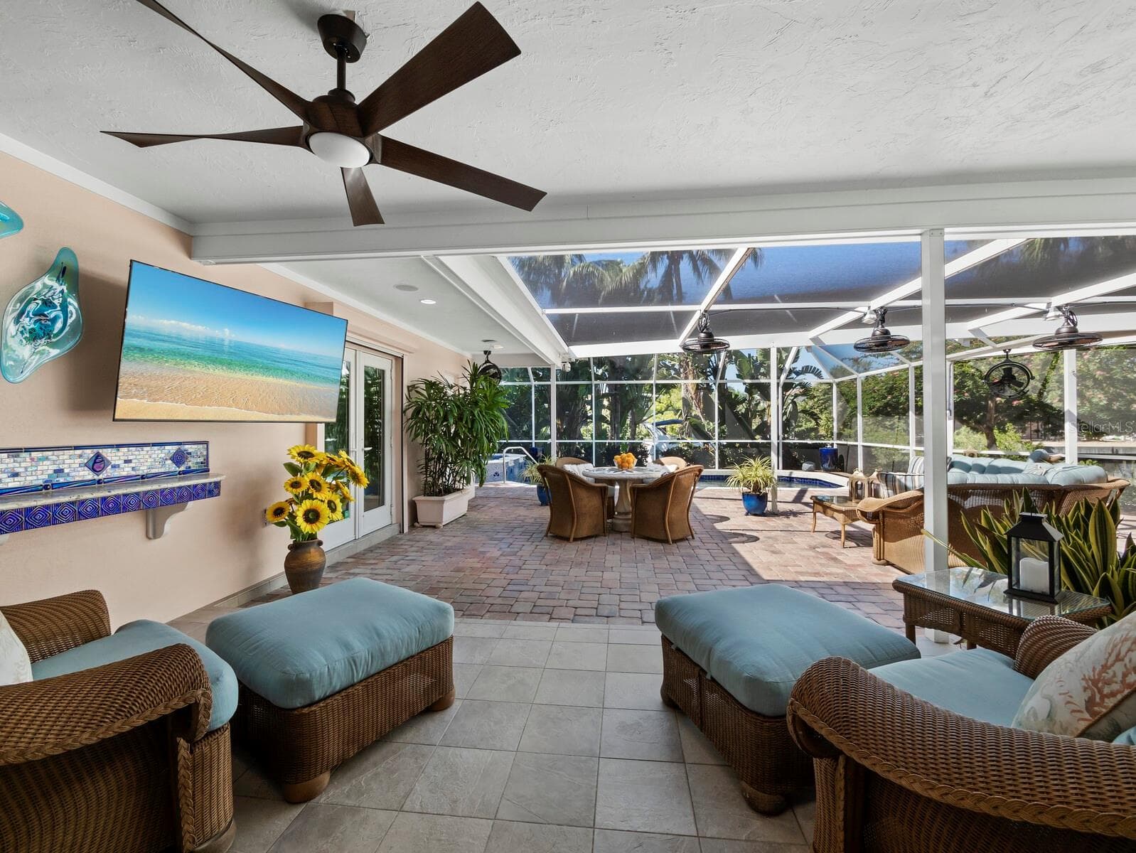 Single Family Residence at 5140 WINDWARD AVE, SARASOTA, photo 8 of 46