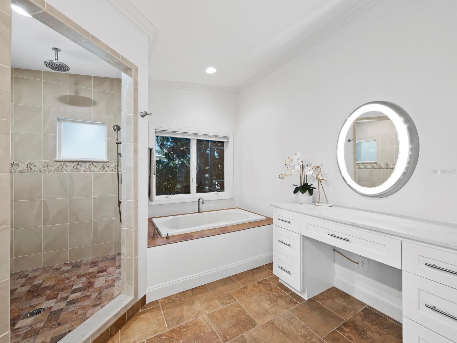 Single Family Residence at 5140 WINDWARD AVE, SARASOTA, photo 16 of 46