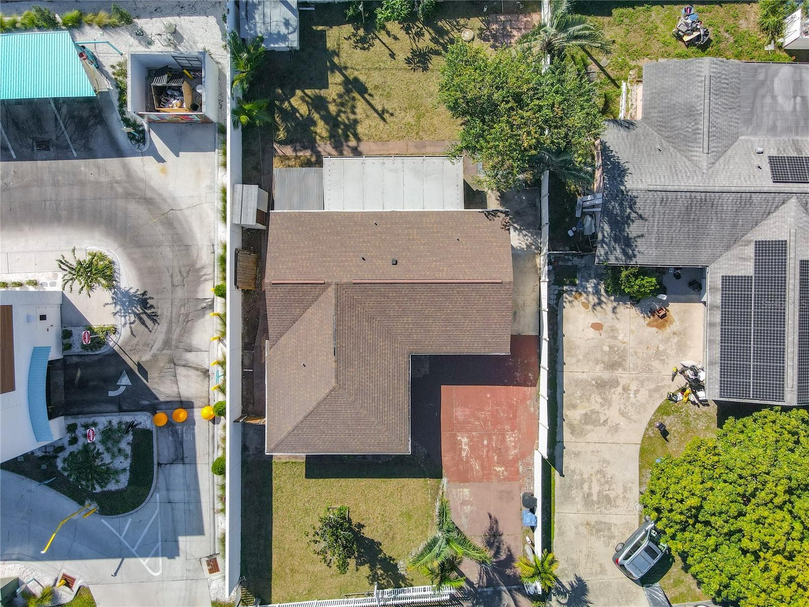 Single Family Residence at 3440 16TH AVE N, ST PETERSBURG, photo 5 of 52