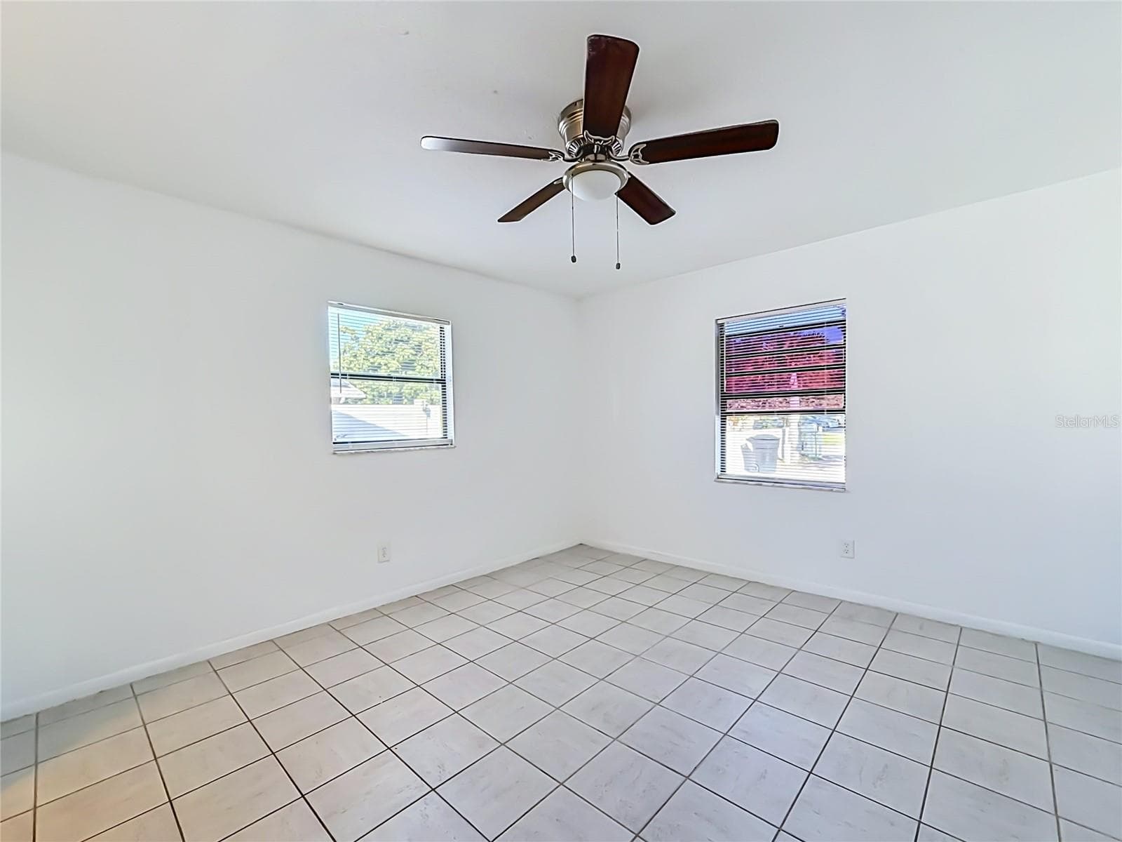 Single Family Residence at 3440 16TH AVE N, ST PETERSBURG, photo 17 of 52