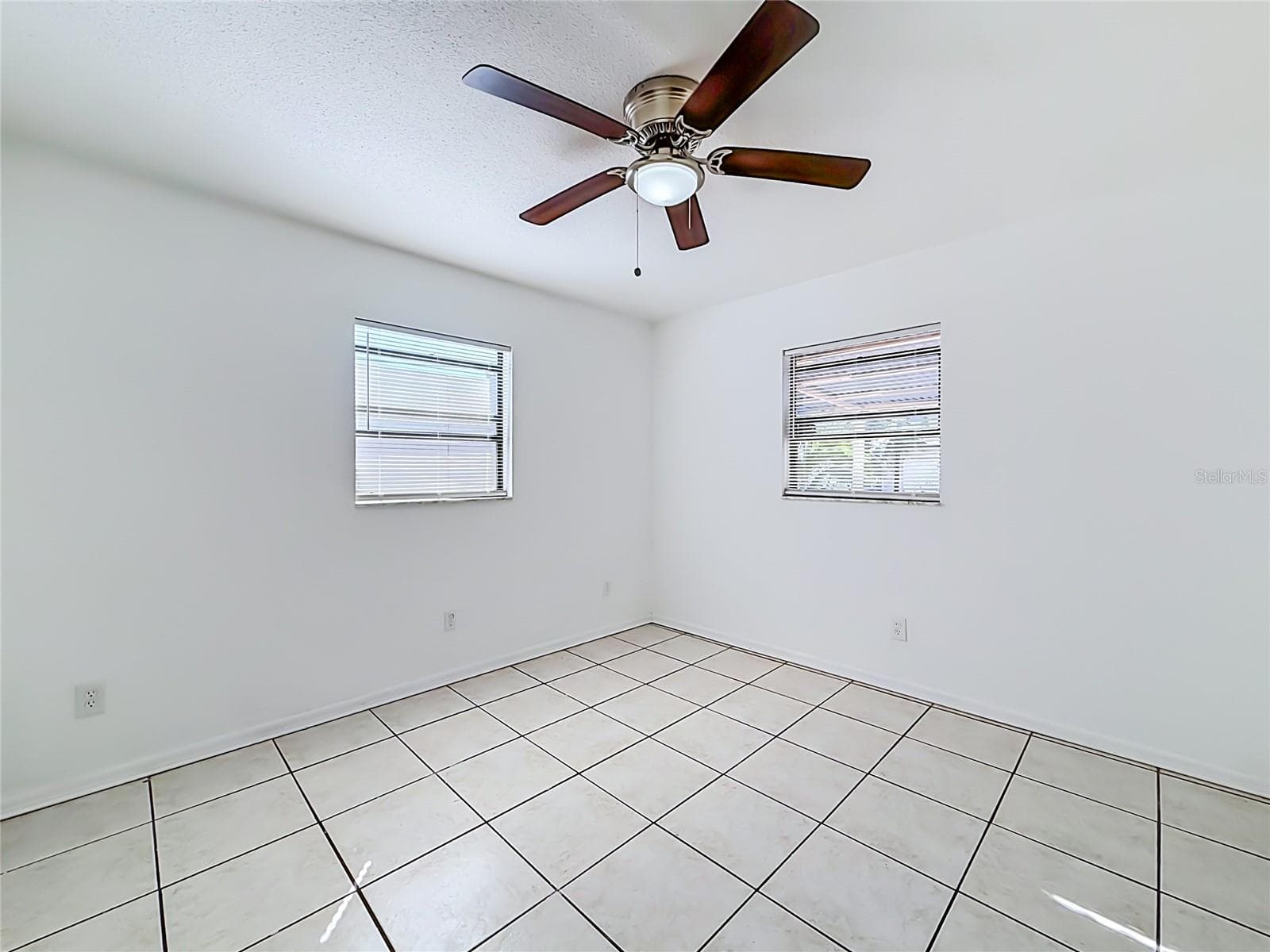 Single Family Residence at 3440 16TH AVE N, ST PETERSBURG, photo 21 of 52