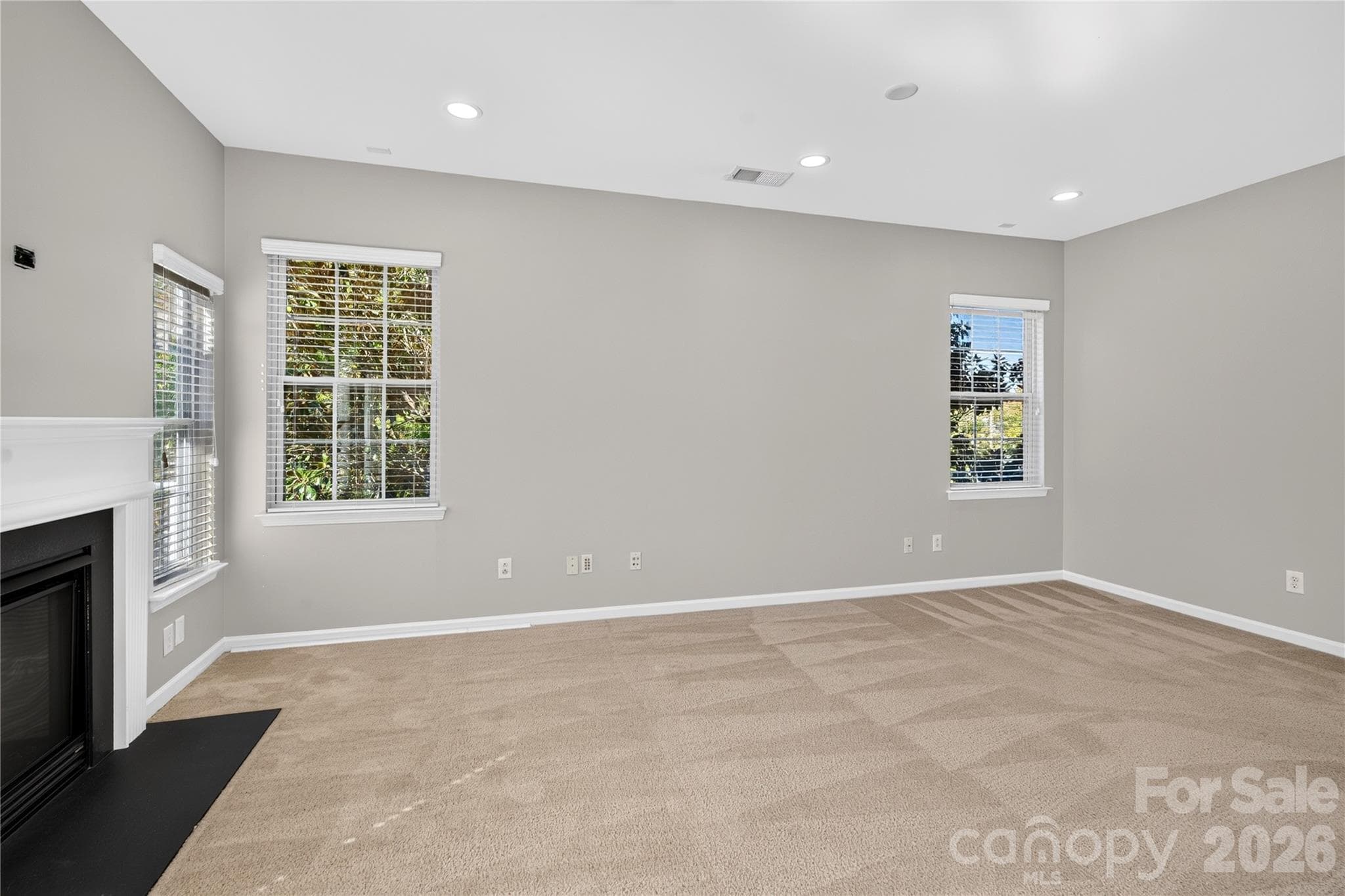 Townhouse at 2053 Cambridge Beltway Drive, Charlotte, photo 7 of 40