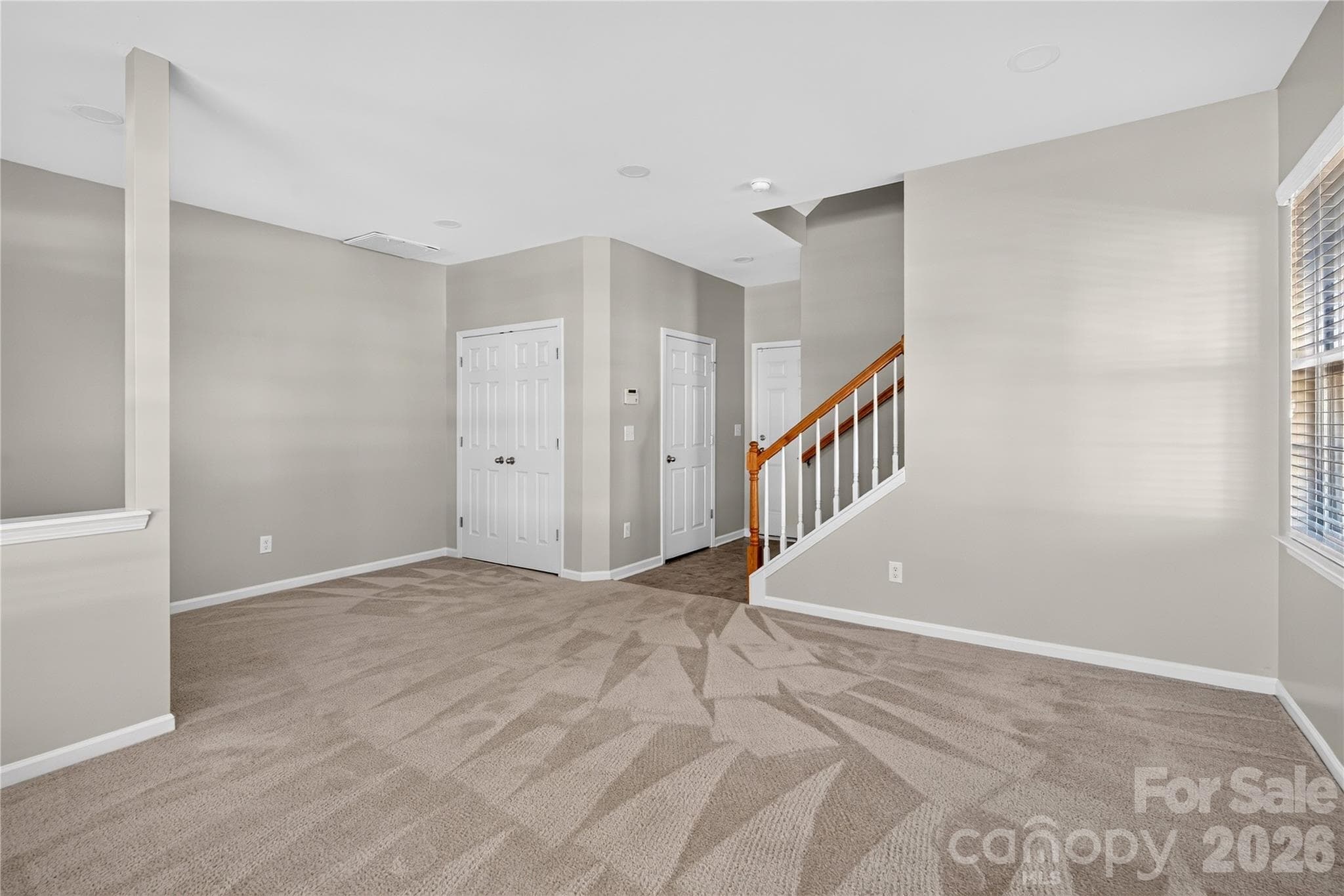 Townhouse at 2053 Cambridge Beltway Drive, Charlotte, photo 11 of 40