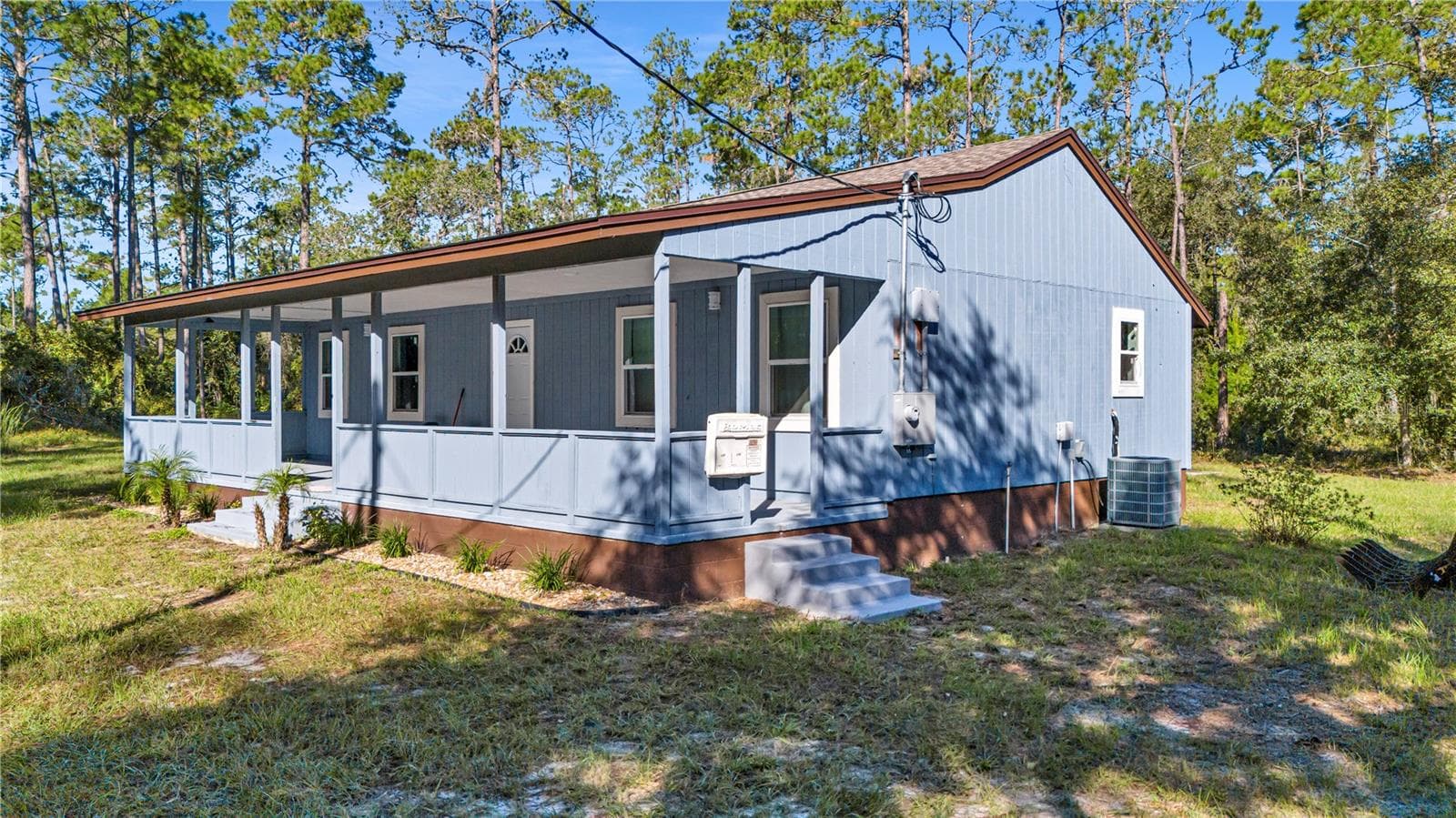 Single Family Residence at 29601 COUNTY ROAD 42, PAISLEY, photo 2 of 29