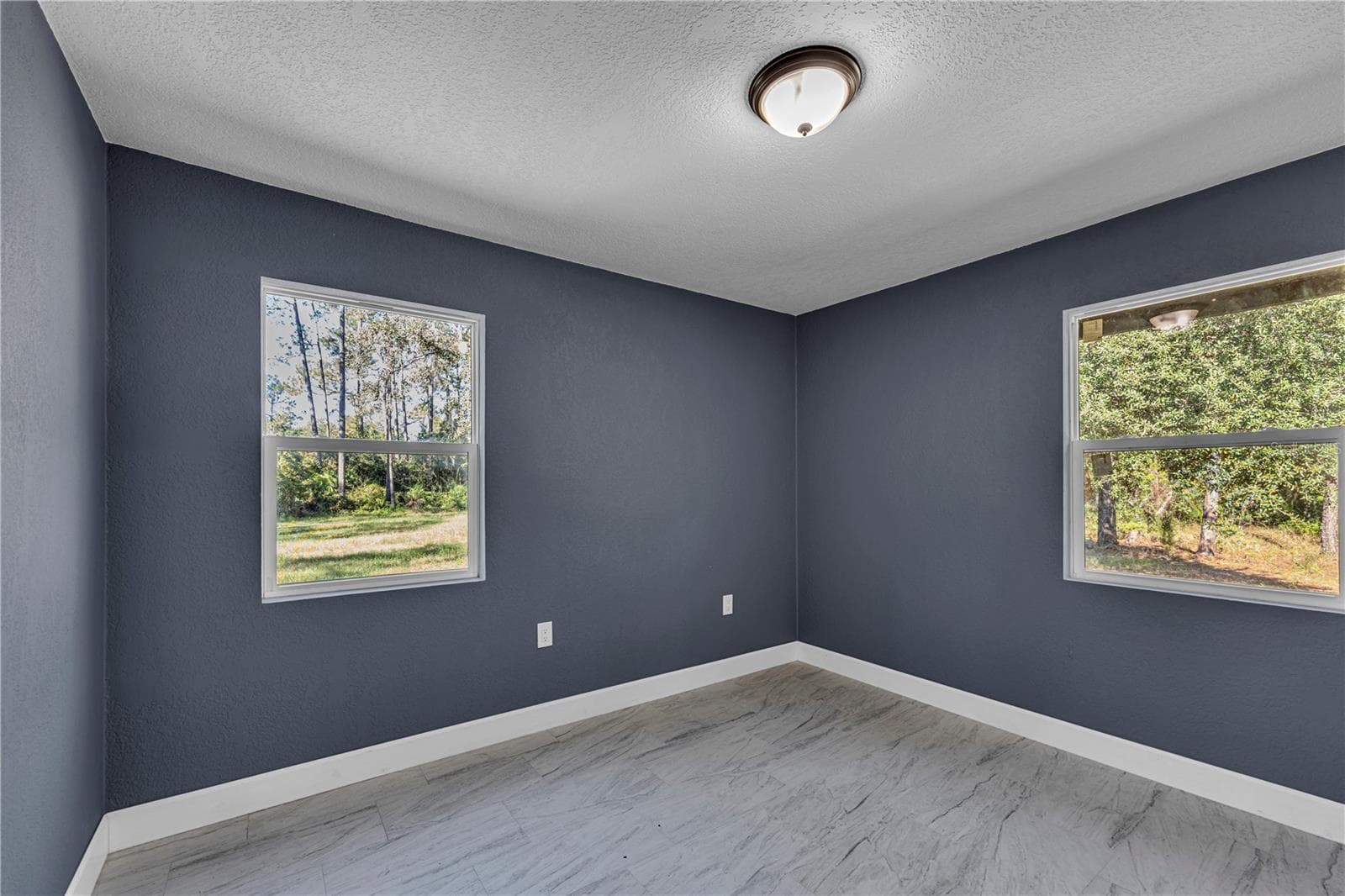 Single Family Residence at 29601 COUNTY ROAD 42, PAISLEY, photo 14 of 29