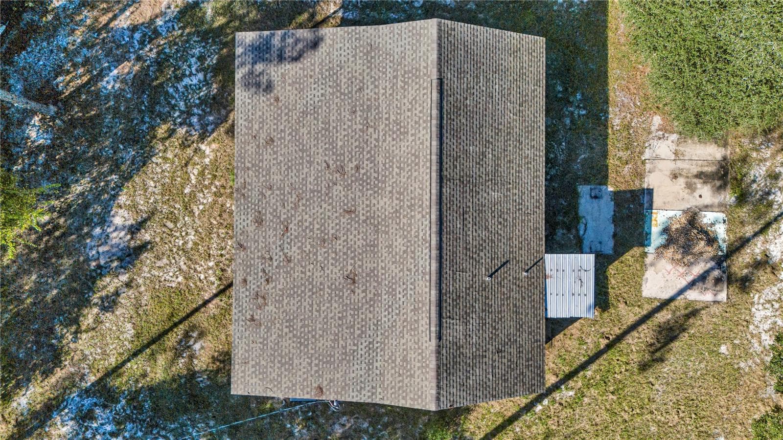 Single Family Residence at 29601 COUNTY ROAD 42, PAISLEY, photo 25 of 29