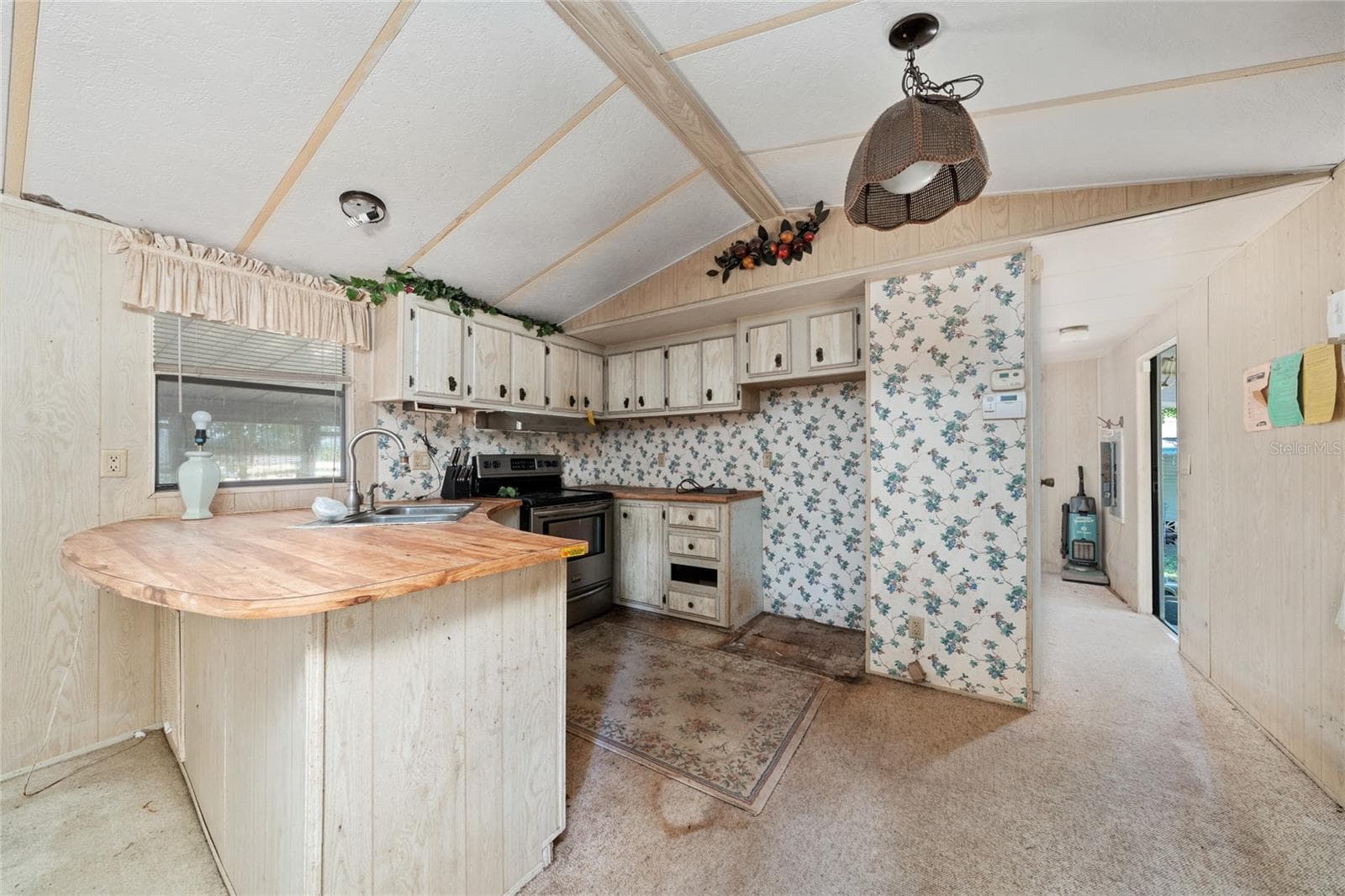 Manufactured Home at 7582 BERKLEY RD, POLK CITY, photo 17 of 32