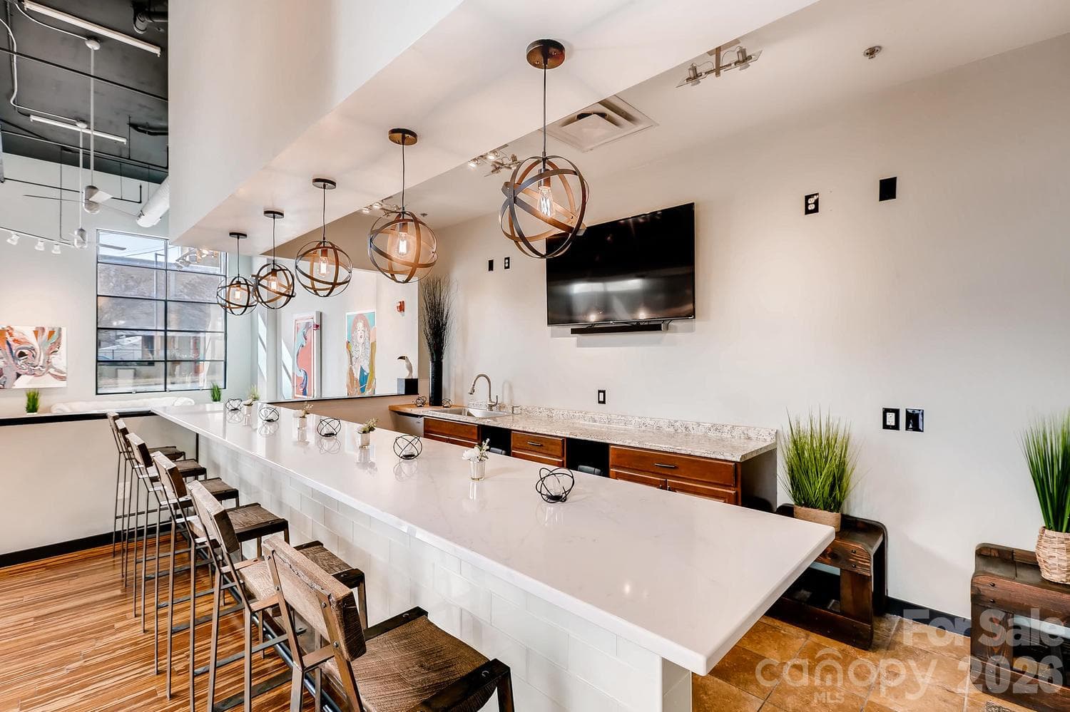Retail at 525 E 6th Street, Charlotte, photo 10 of 23