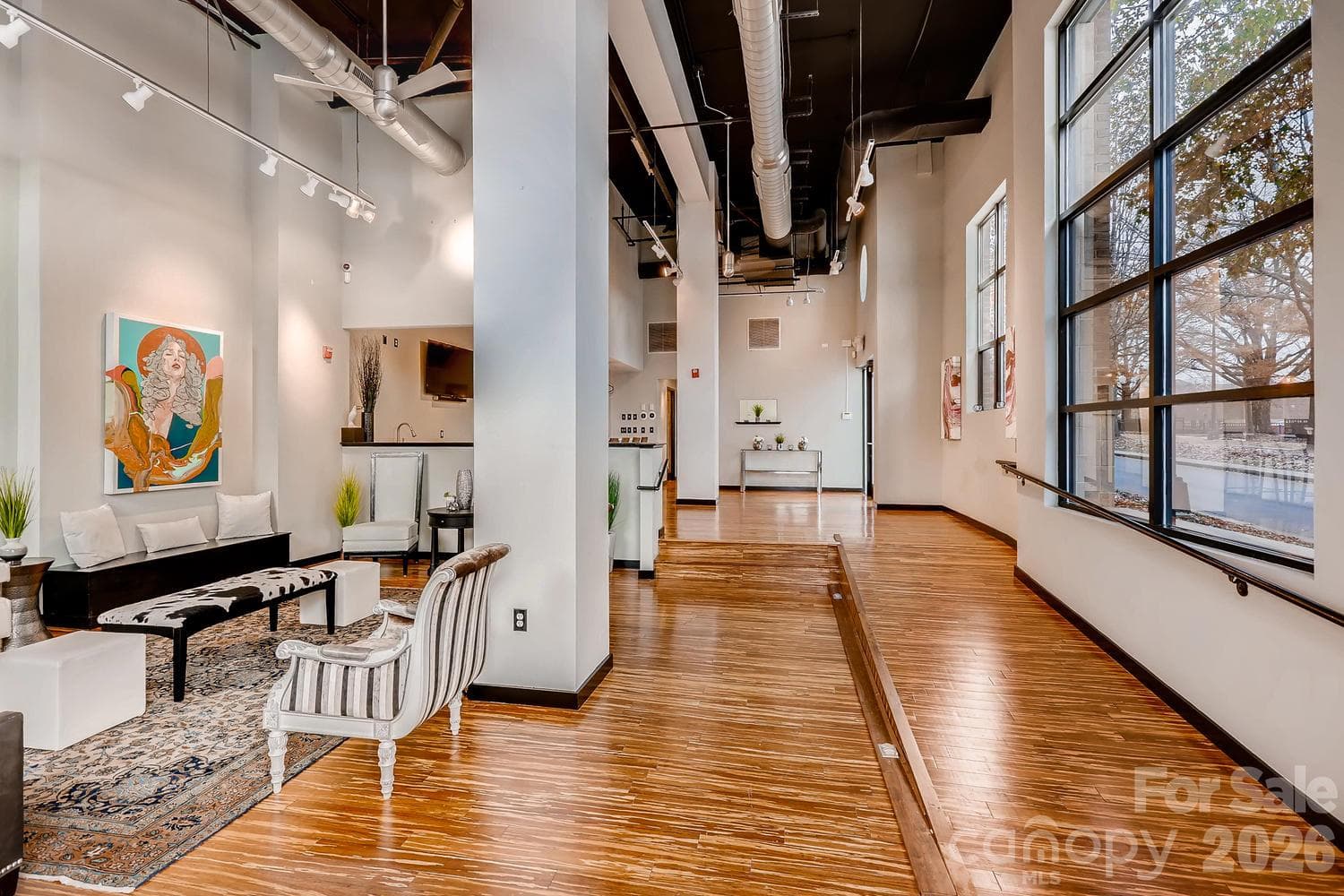 Retail at 525 E 6th Street, Charlotte, photo 15 of 23