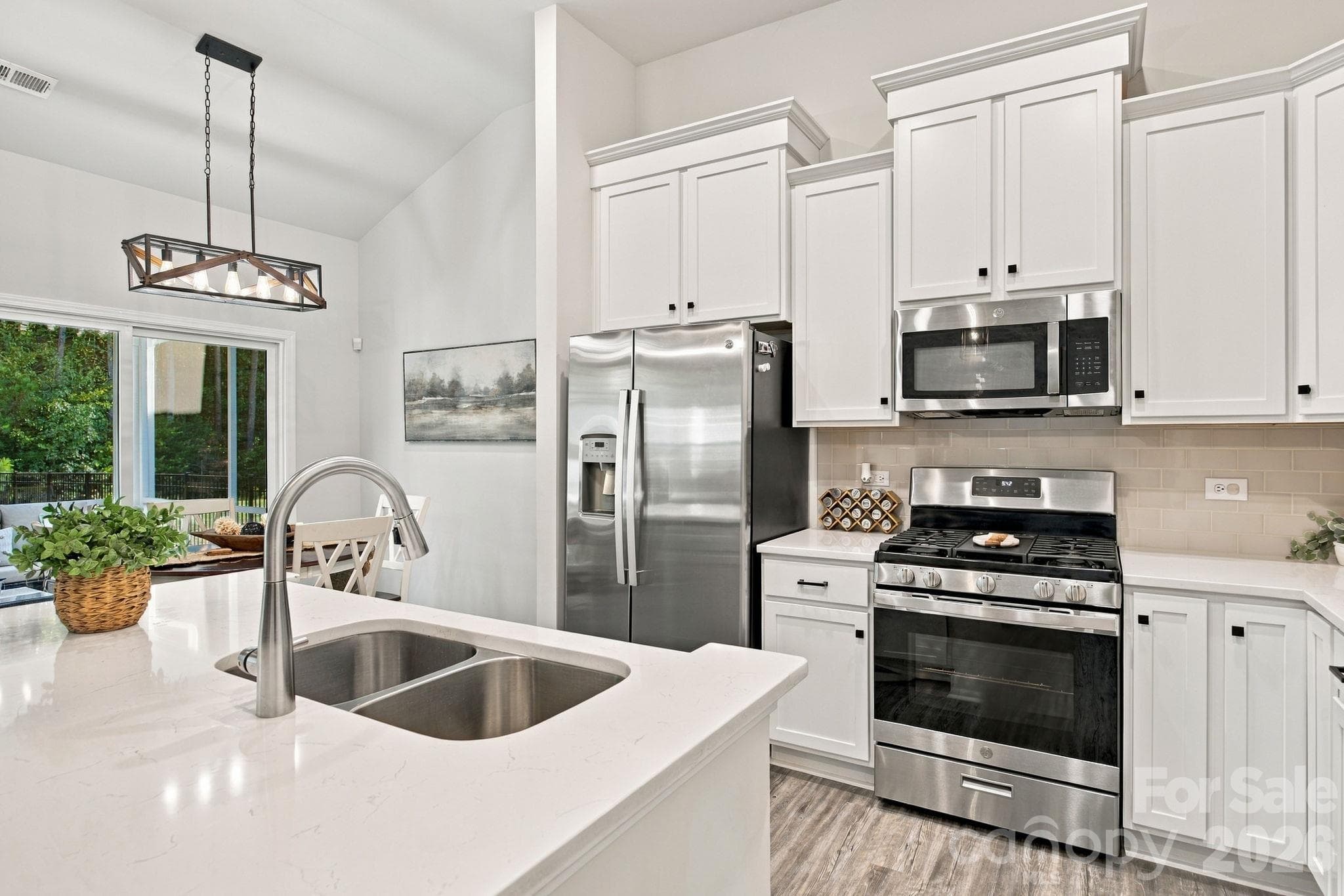 Single Family Residence at 8196 Mccormick Street, Terrell, photo 12 of 32
