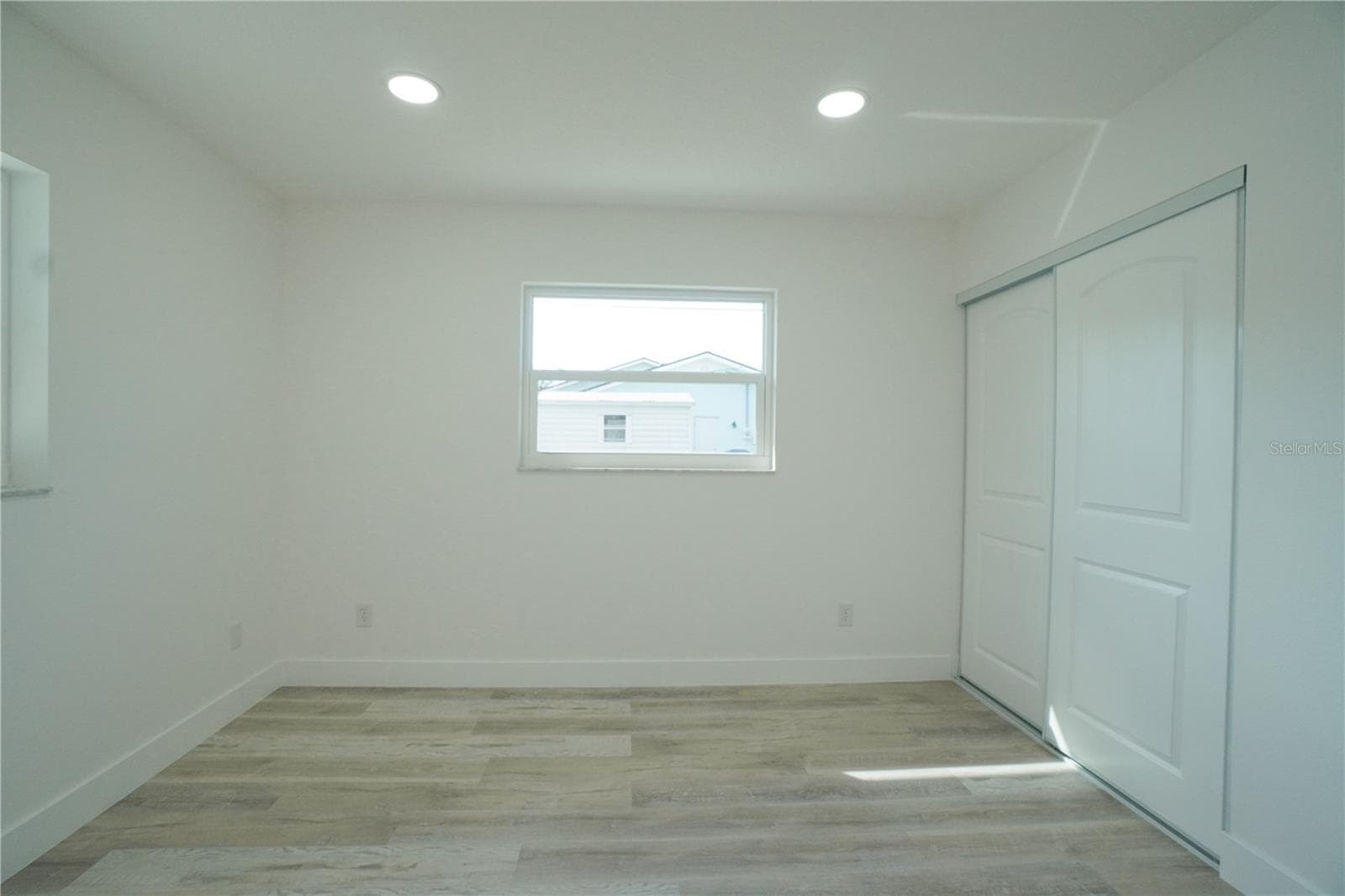 Single Family Residence at 1461 ROYAL RD, VENICE, photo 21 of 50