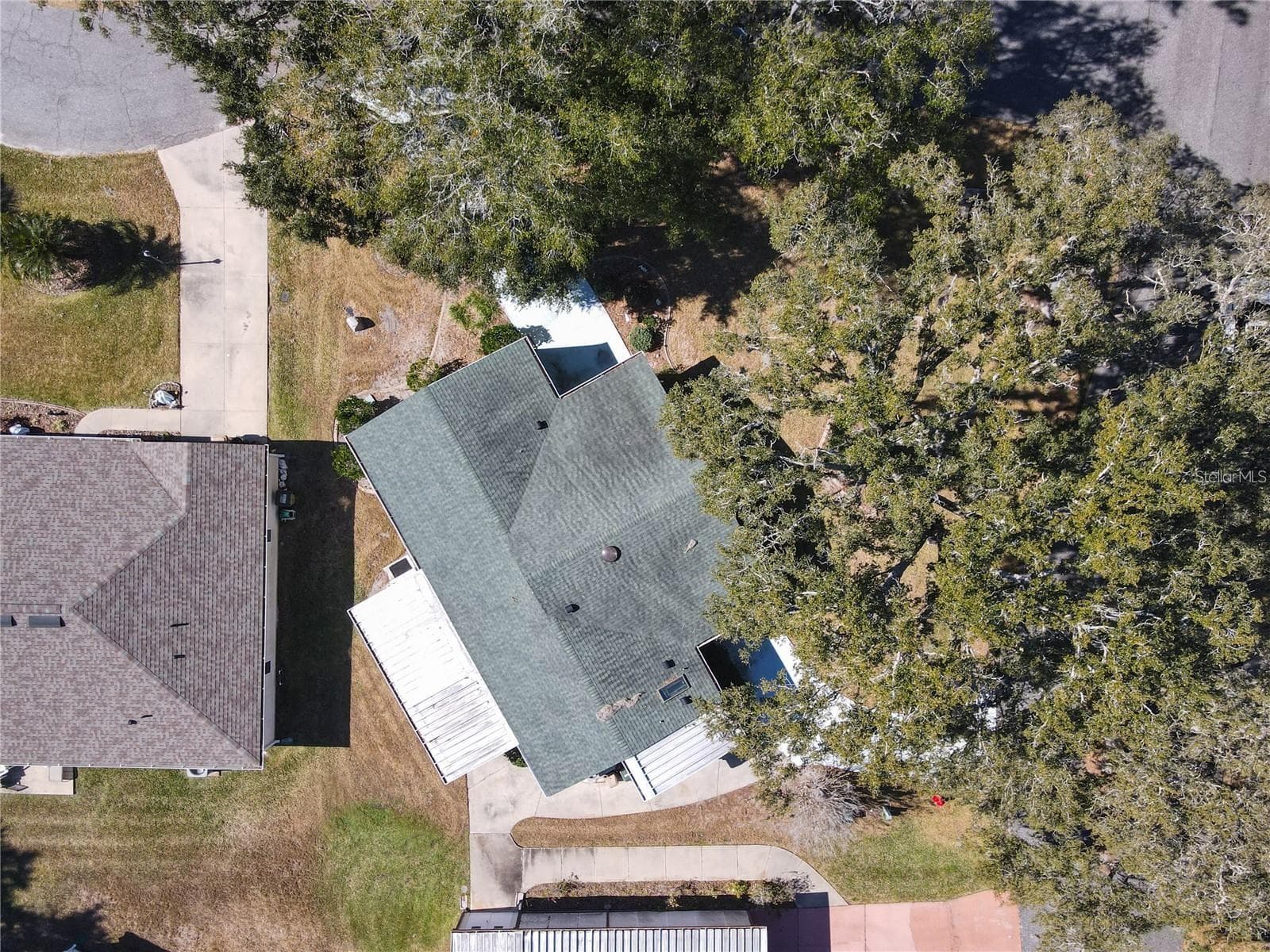 Manufactured Home at 25533 BELLE HELENE, LEESBURG, photo 22 of 22