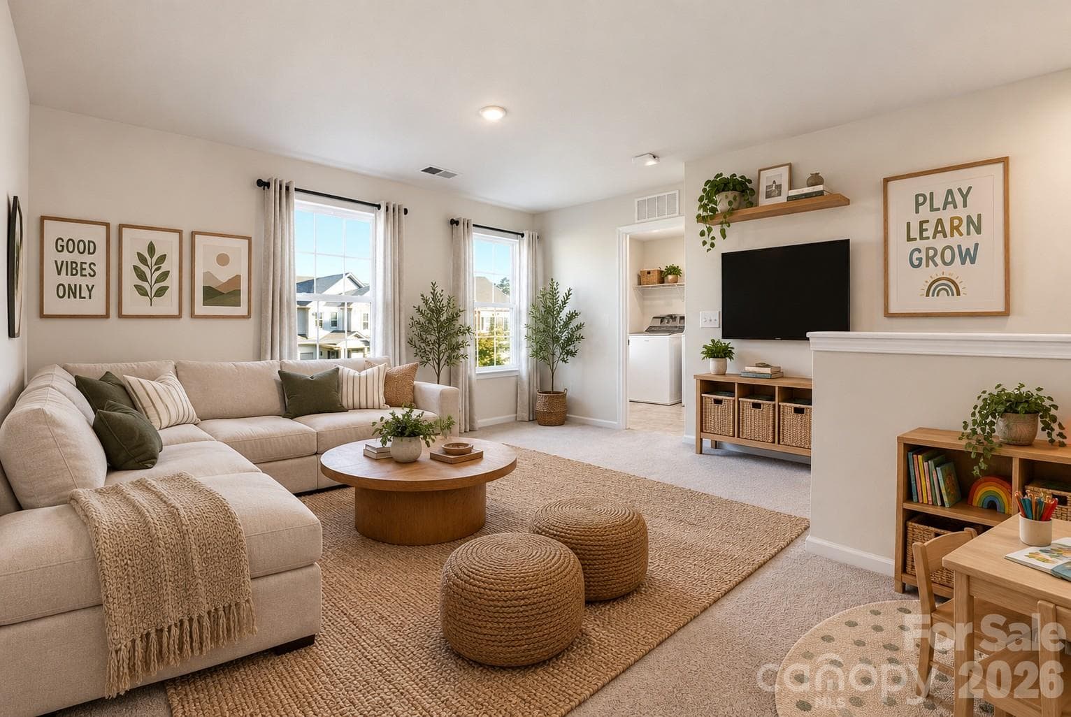 IA STAGED - 13529 Napoleon Drive, Charlotte