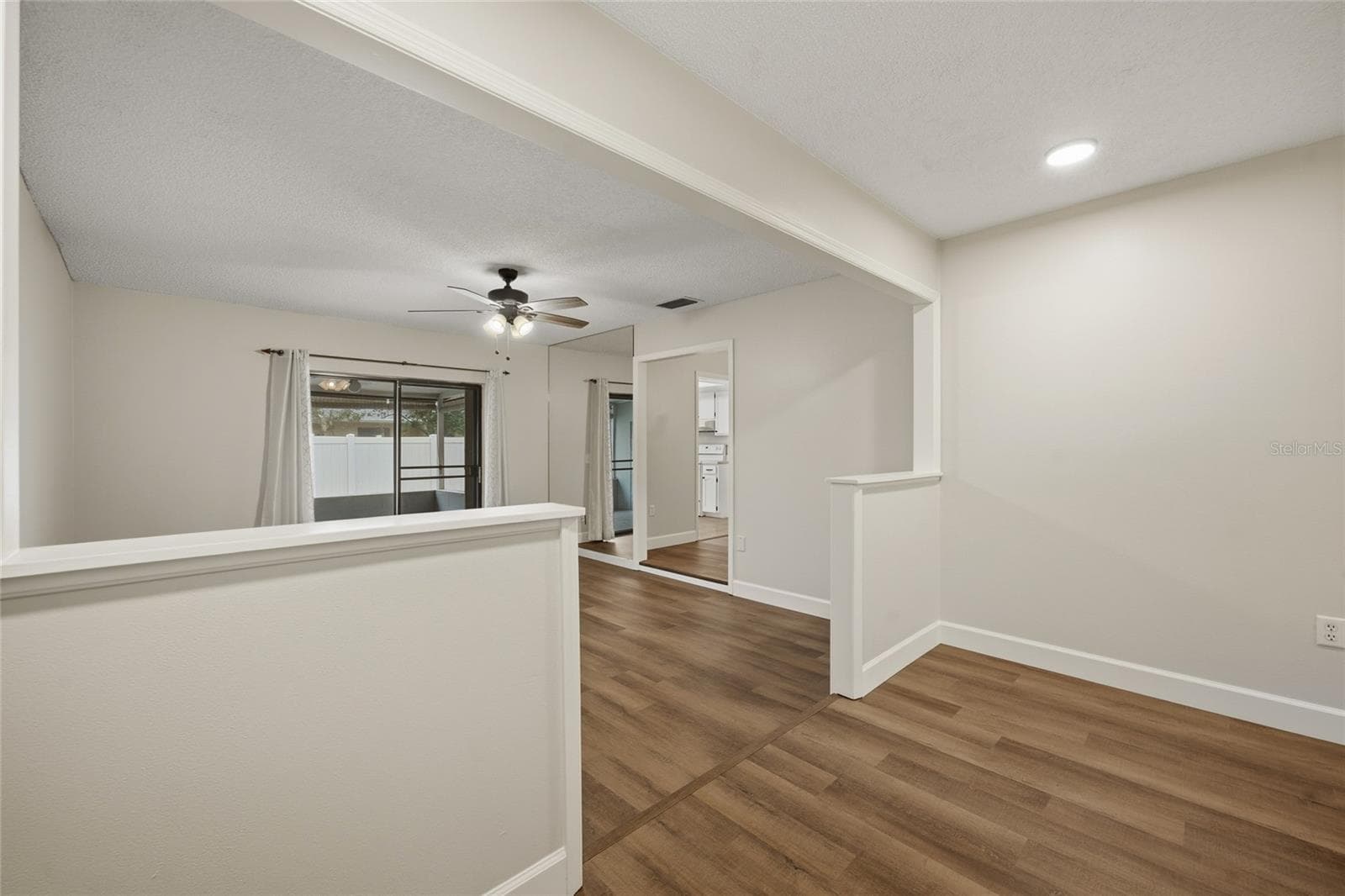 Condominium at 2228 OHARA CT #1052, ORLANDO, photo 4 of 33