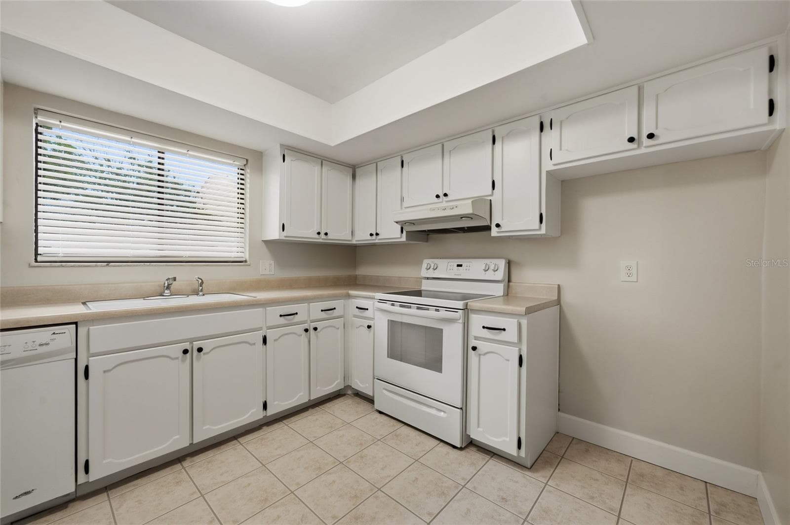 Condominium at 2228 OHARA CT #1052, ORLANDO, photo 12 of 33
