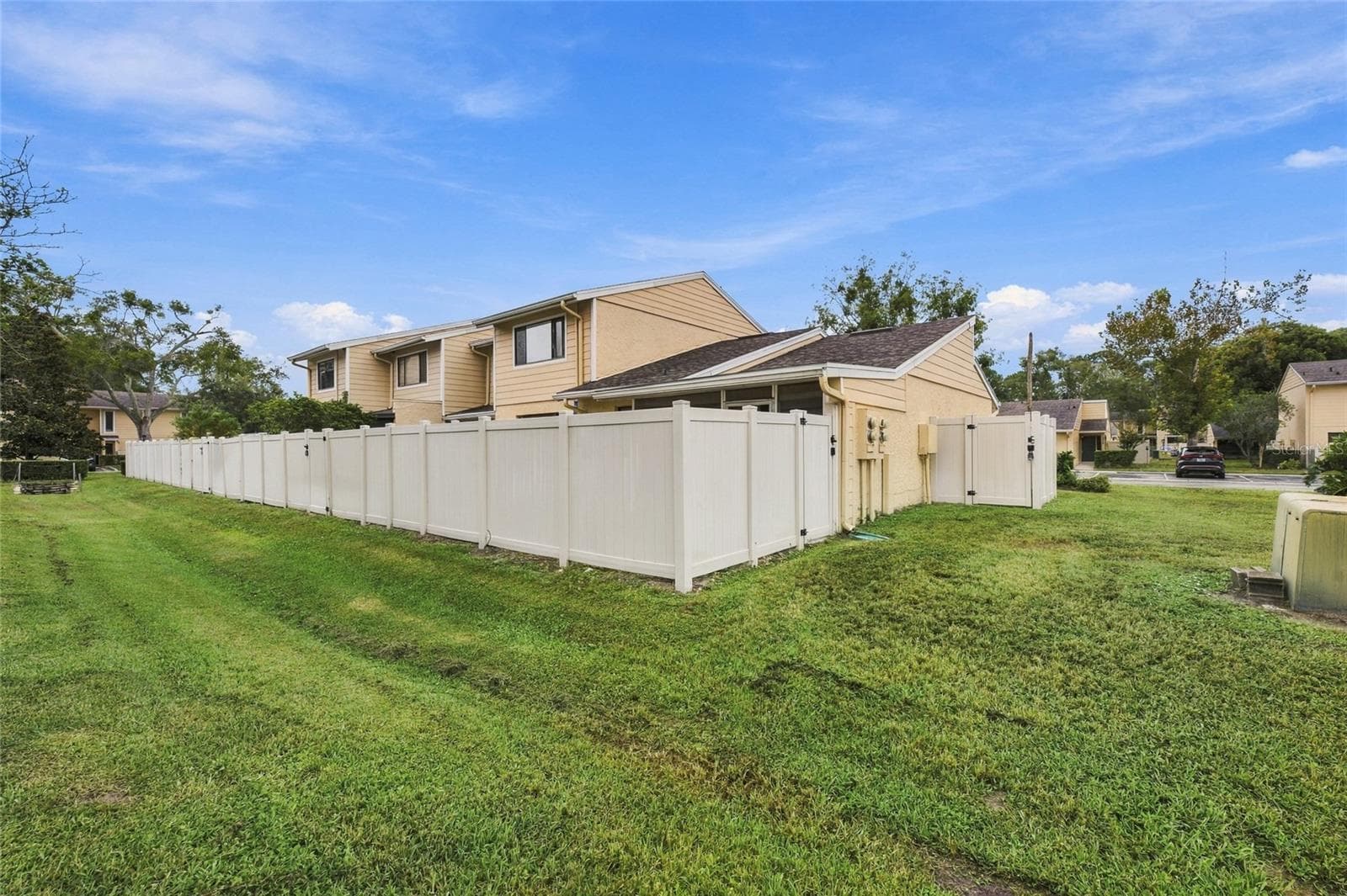 Condominium at 2228 OHARA CT #1052, ORLANDO, photo 24 of 33