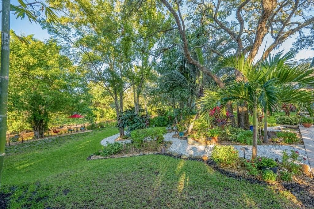 Single Family Residence at 1184 WEYBRIDGE LN, DUNEDIN, photo 73 of 83