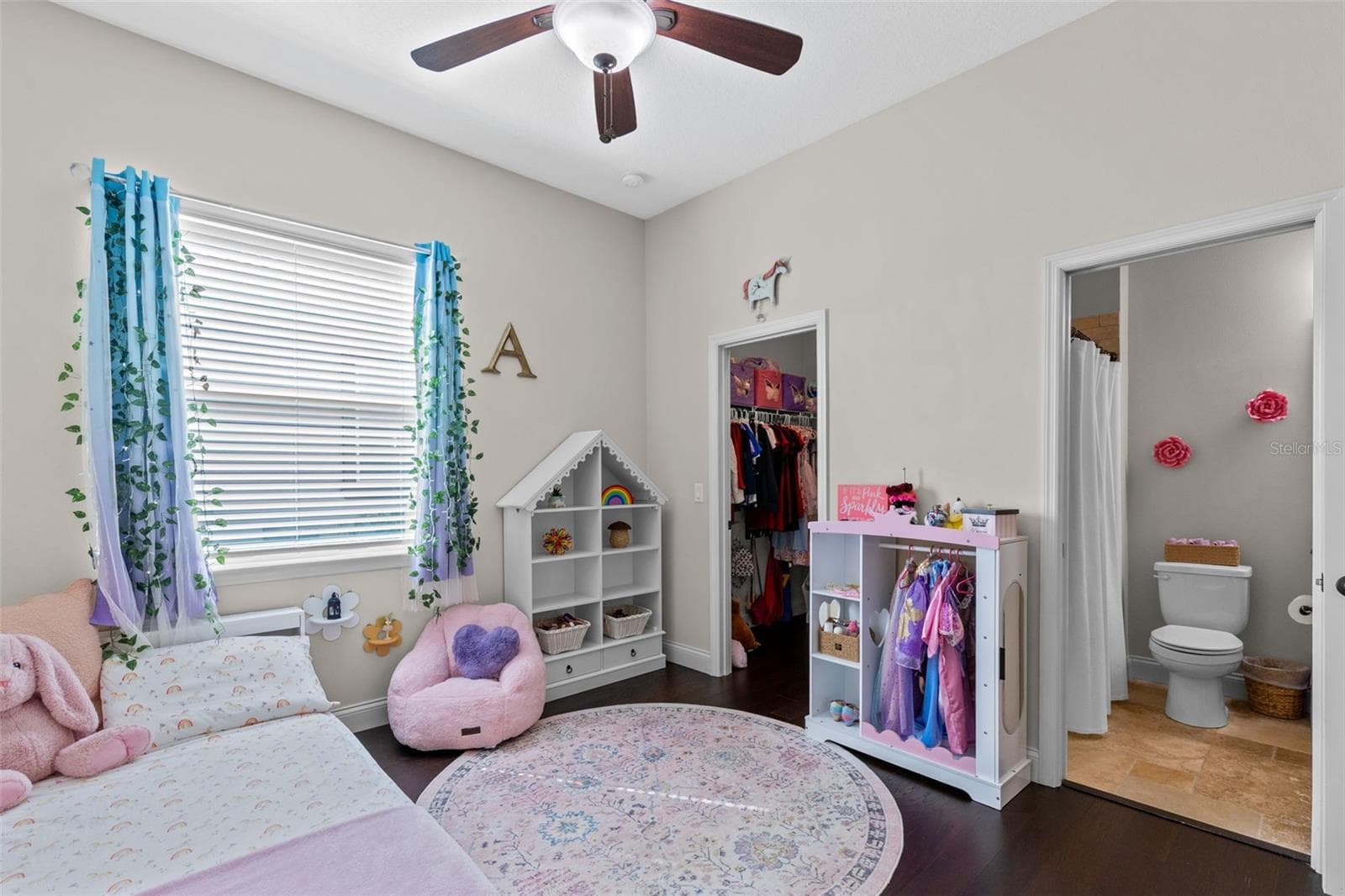 Single Family Residence at 334 PENINSULA ISLAND PT, LONGWOOD, photo 15 of 45