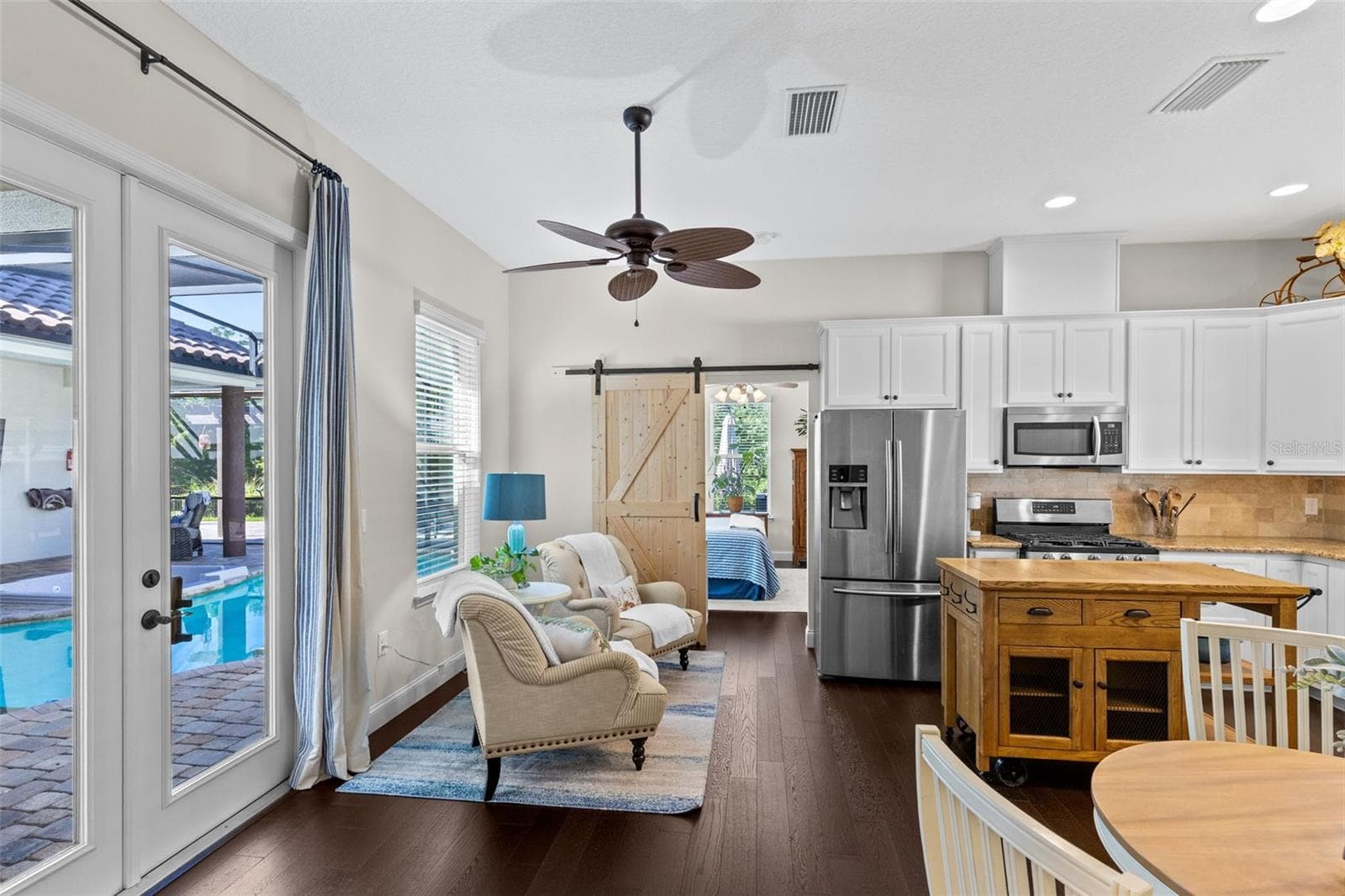 MIL PVT SUITE - 334 PENINSULA ISLAND PT, LONGWOOD