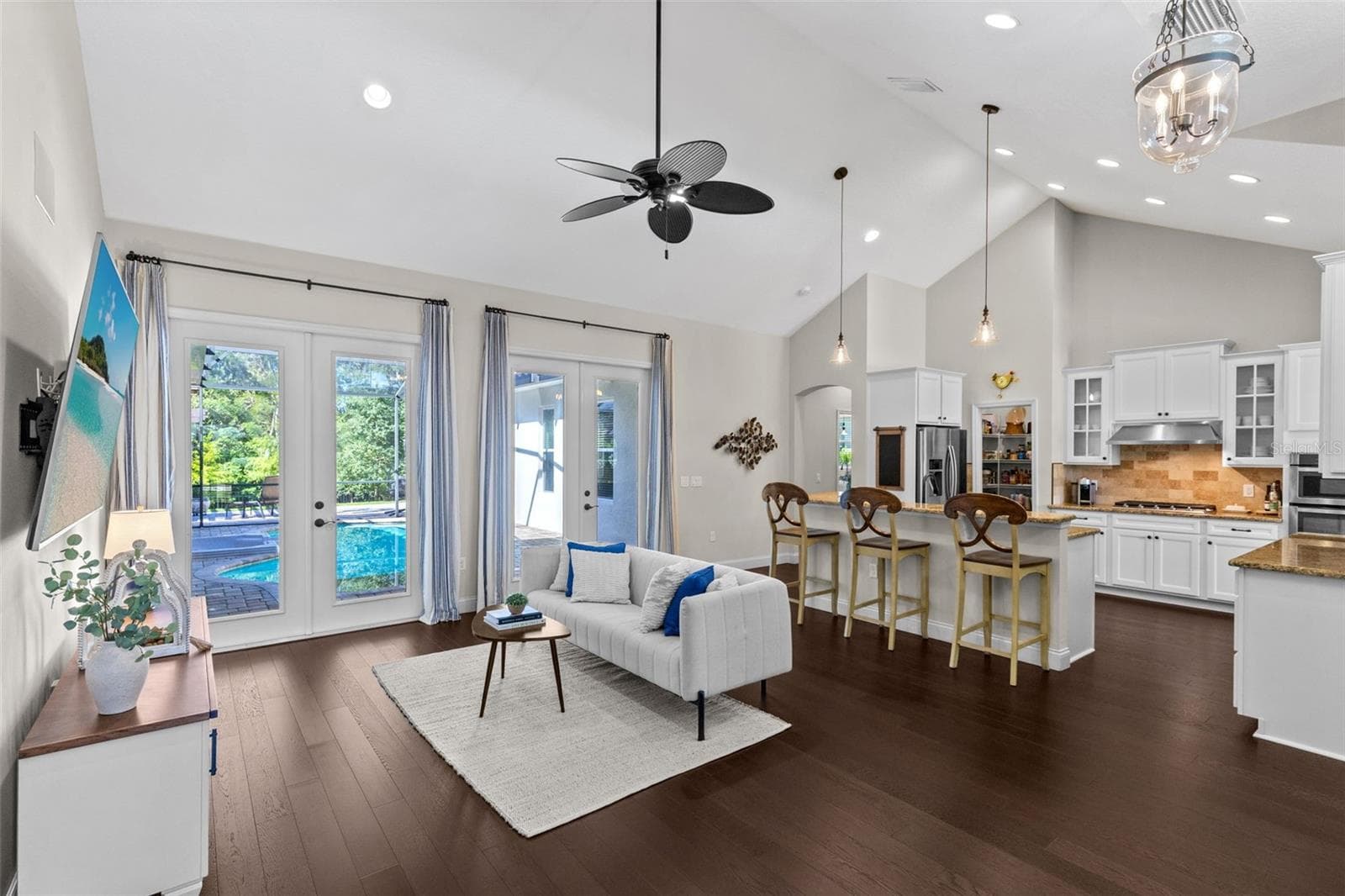 Single Family Residence at 334 PENINSULA ISLAND PT, LONGWOOD, photo 26 of 45