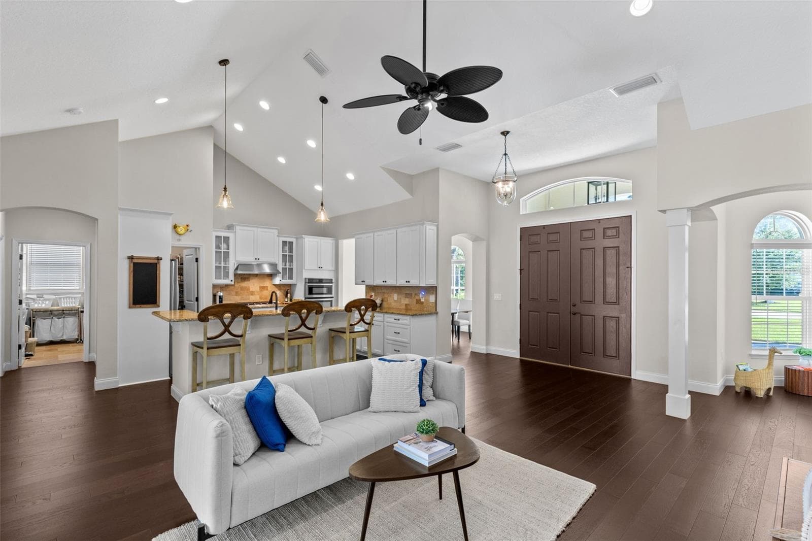 Single Family Residence at 334 PENINSULA ISLAND PT, LONGWOOD, photo 32 of 45