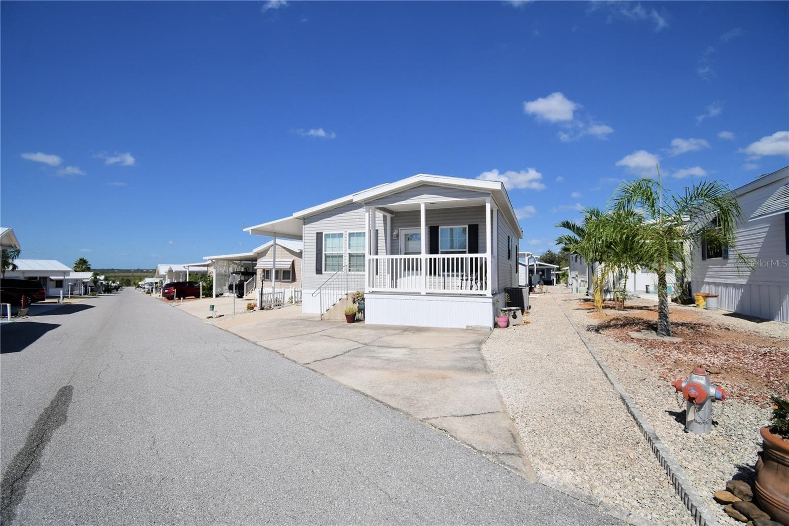 Manufactured Home at 251 PATTERSON RD #i#38, HAINES CITY, photo 2 of 53