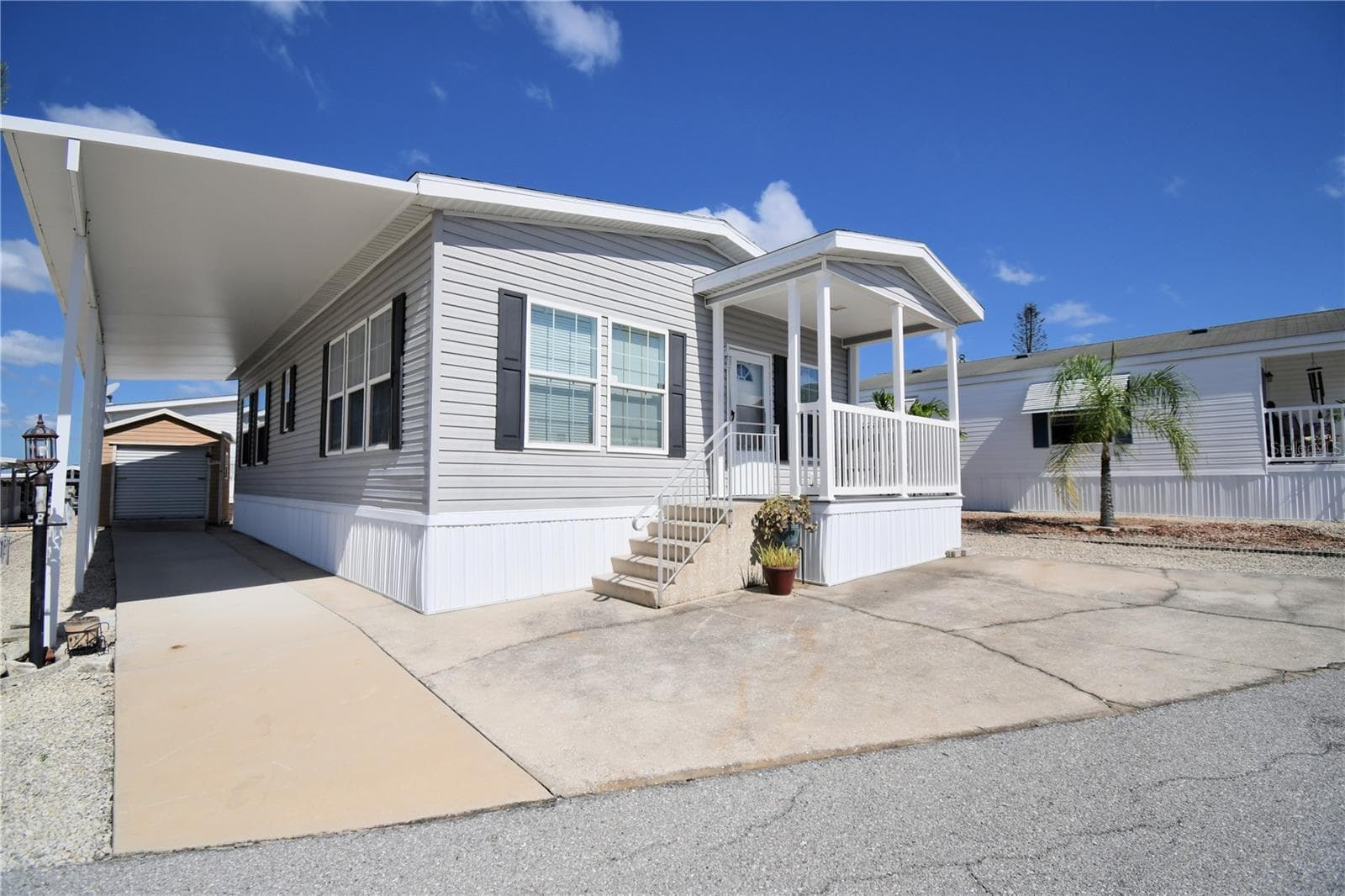 Manufactured Home at 251 PATTERSON RD #i#38, HAINES CITY, photo 3 of 53