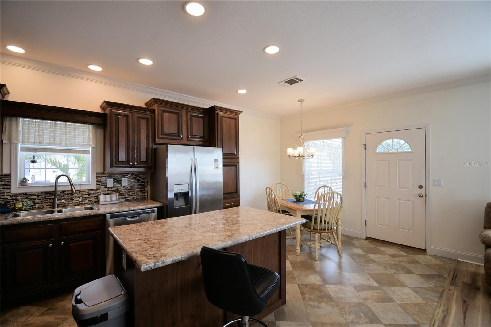 Manufactured Home at 251 PATTERSON RD #i#38, HAINES CITY, photo 8 of 53