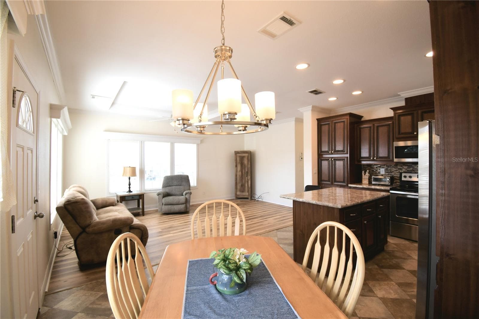 Manufactured Home at 251 PATTERSON RD #i#38, HAINES CITY, photo 14 of 53