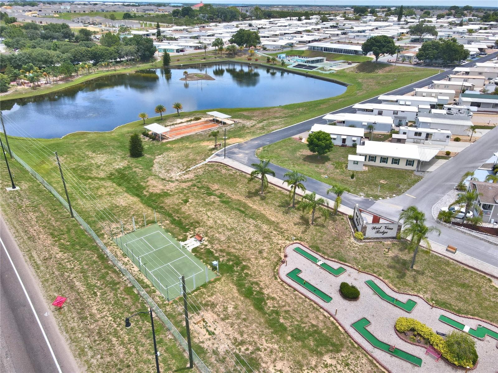 Manufactured Home at 251 PATTERSON RD #i#38, HAINES CITY, photo 52 of 53