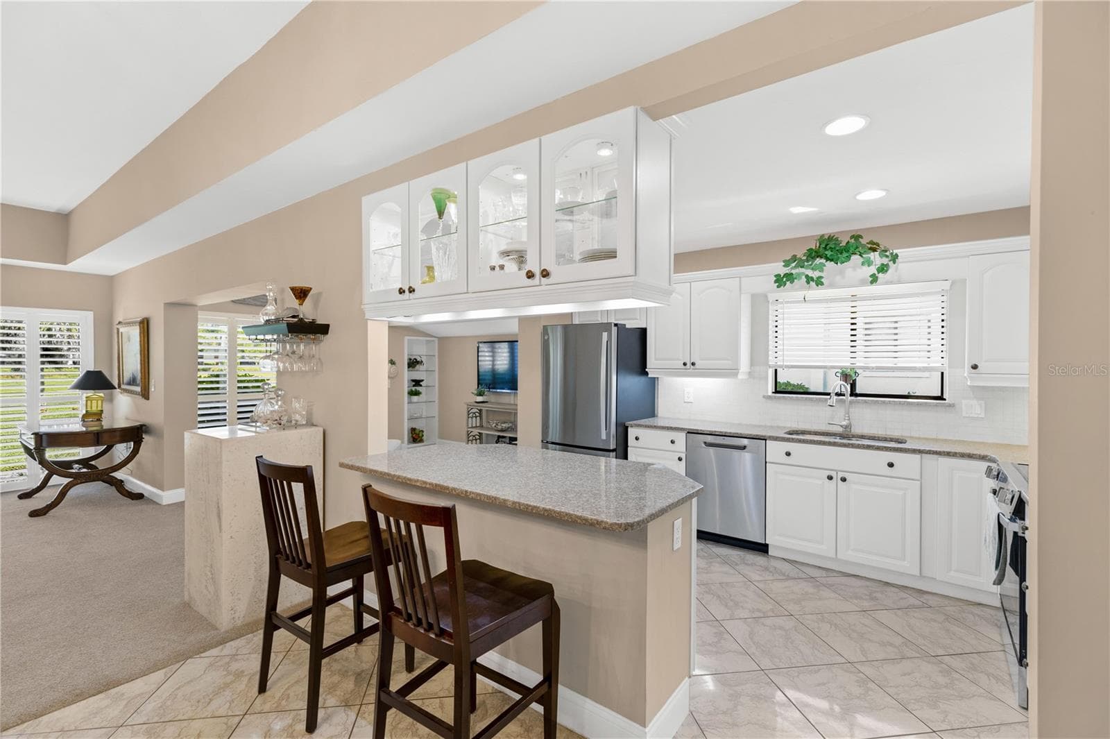 Single Family Residence at 3111 HEATHERWOOD LN, SARASOTA, photo 12 of 28
