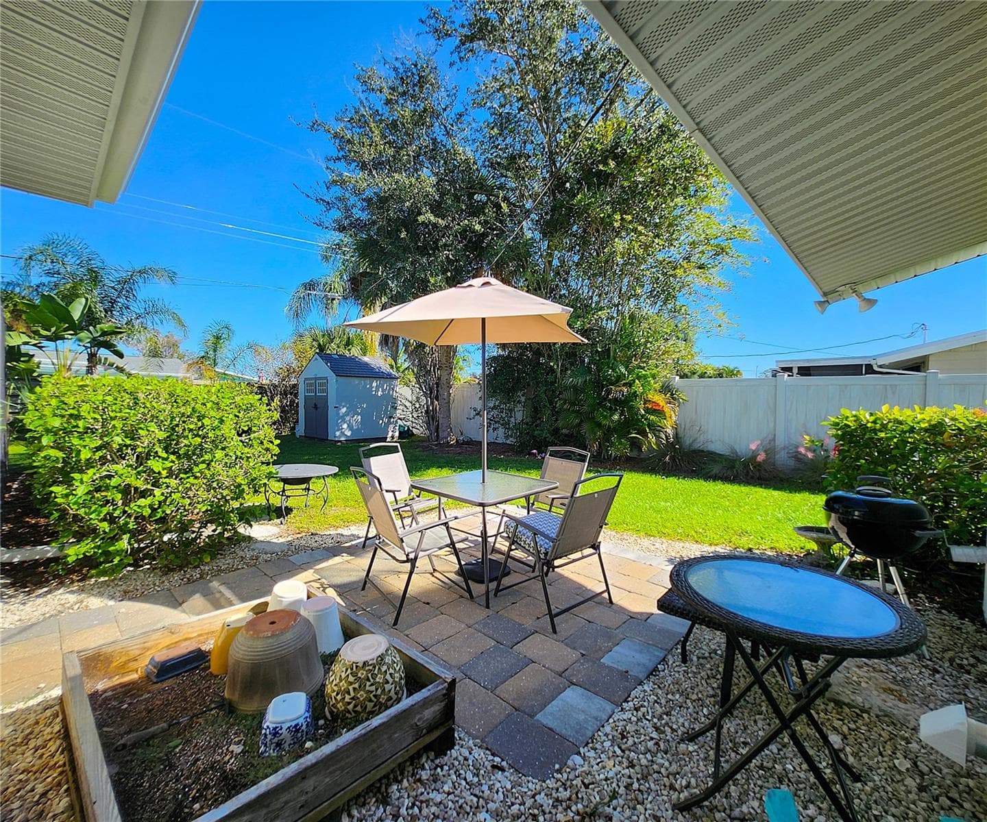 Single Family Residence at 3143 LOCKWOOD TER, SARASOTA, photo 5 of 71