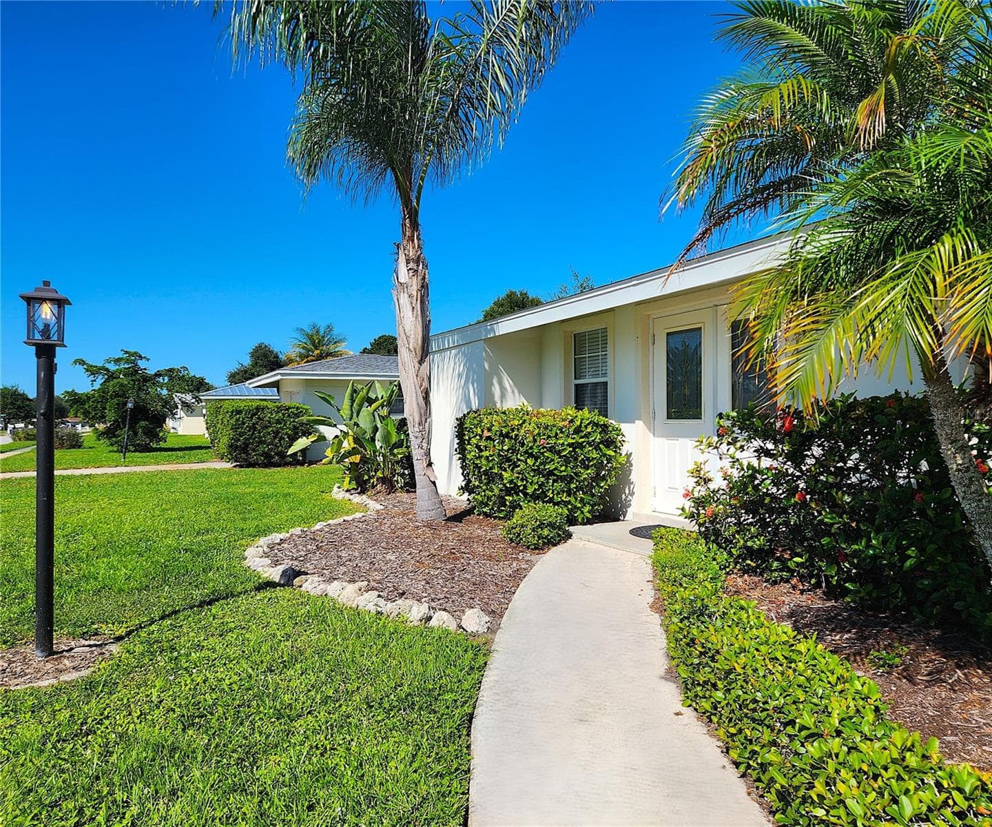 Single Family Residence at 3143 LOCKWOOD TER, SARASOTA, photo 13 of 71