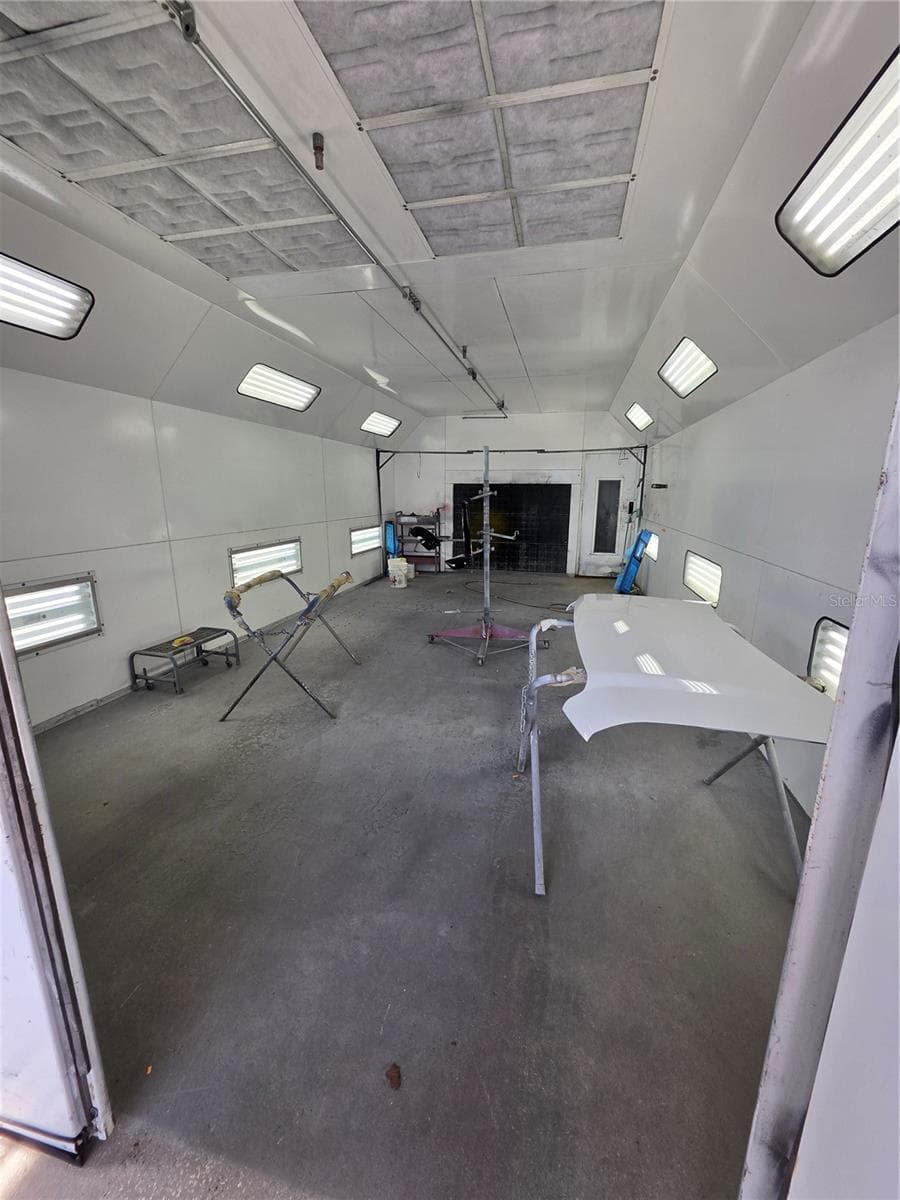 Paint booth 3 - 2242 FOWLER ST, FORT MYERS