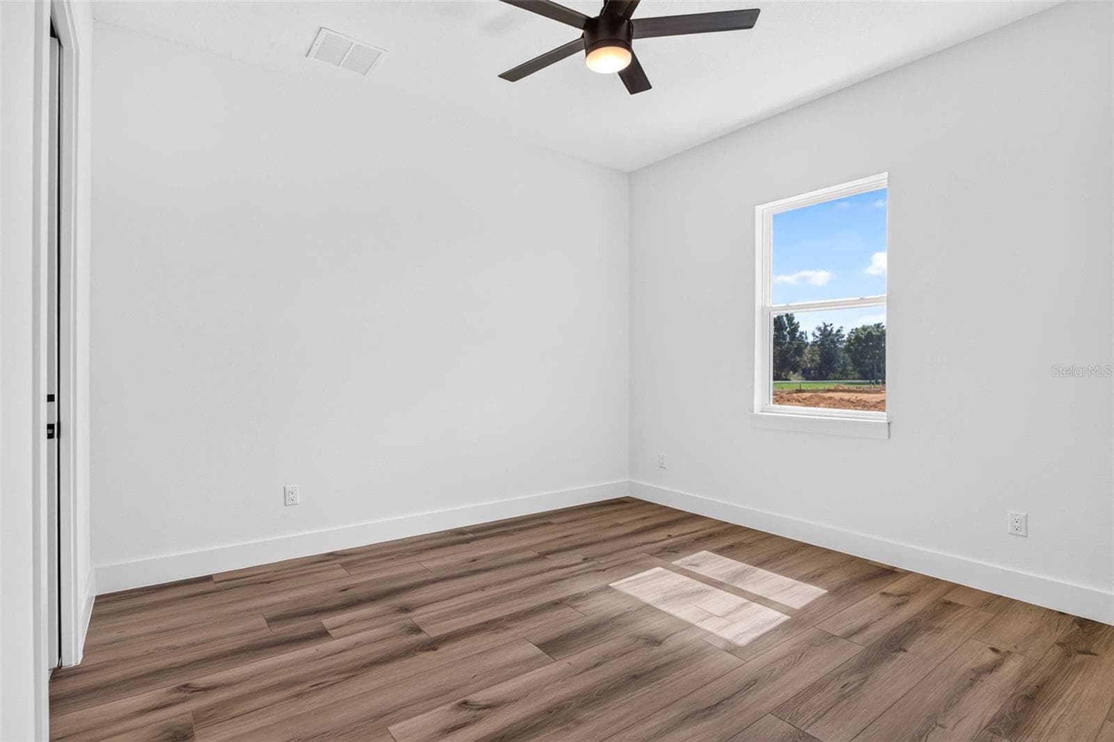 Single Family Residence at 14927 CRIMSON OAKS TRAIL, DADE CITY, photo 42 of 90