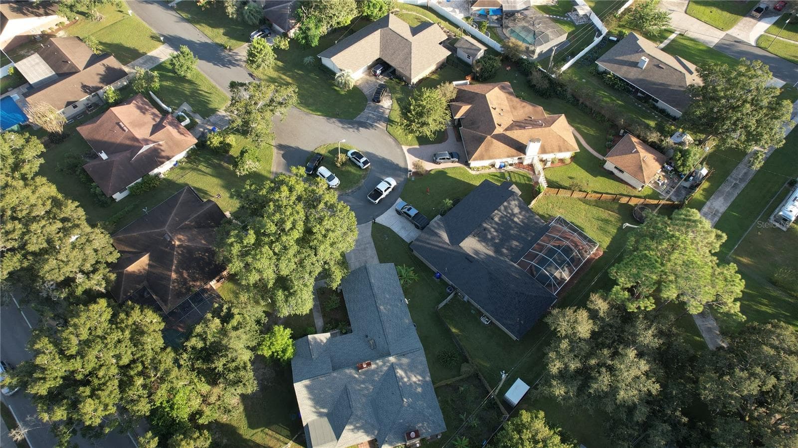 Single Family Residence at 4404 S LAUREL POINTE DR, LAKELAND, photo 42 of 43