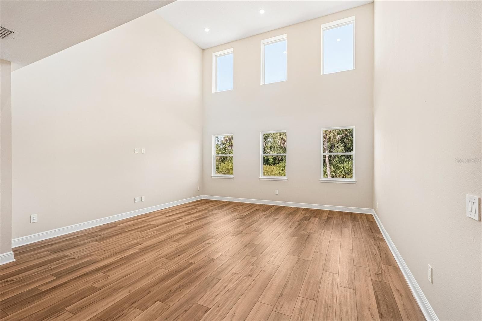 Single Family Residence at 9927 HIDDEN HAMMOCK LOOP, PARRISH, photo 16 of 54