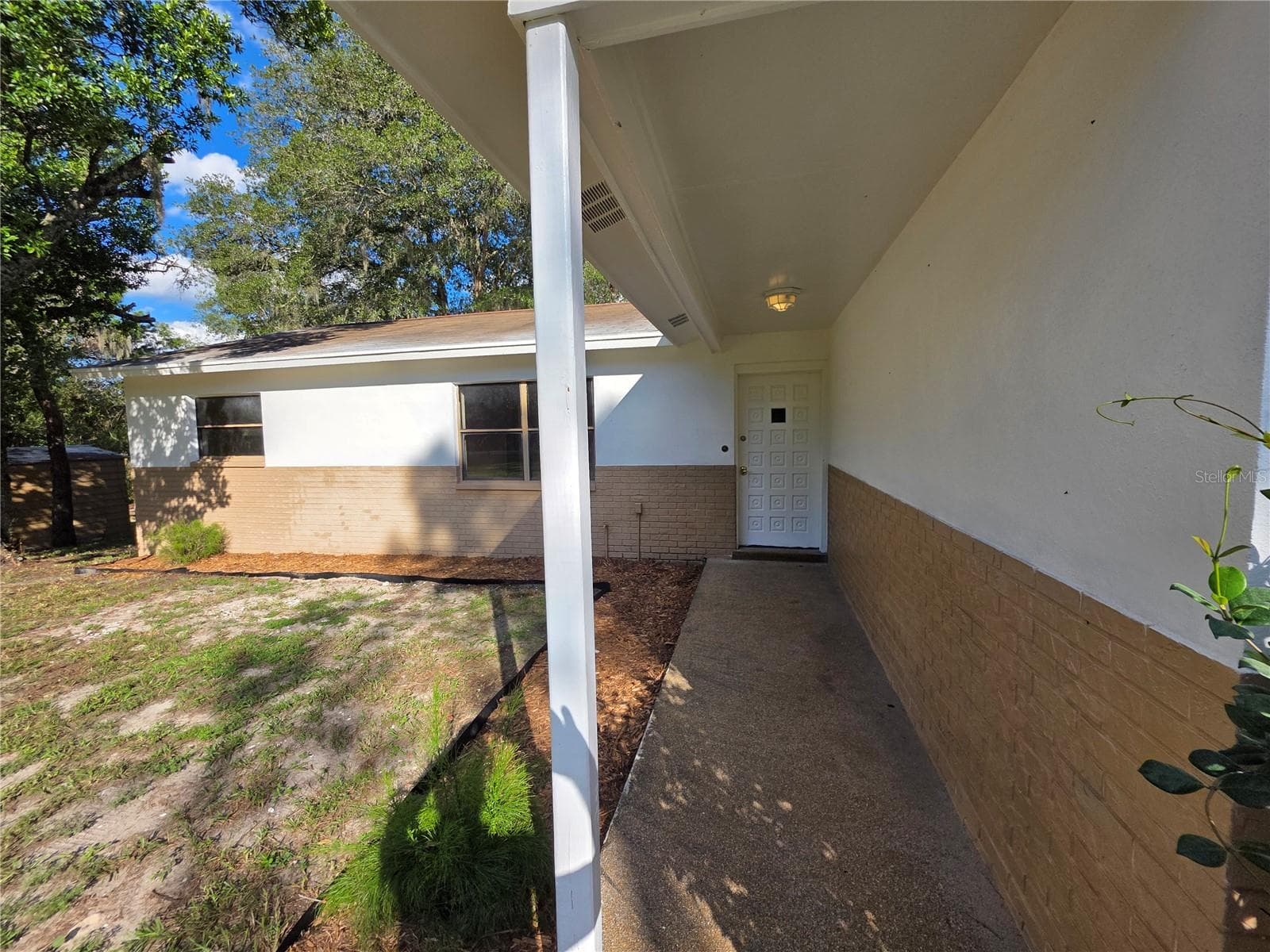 Front entrance - 8270 NORMLEE RD, WEEKI WACHEE