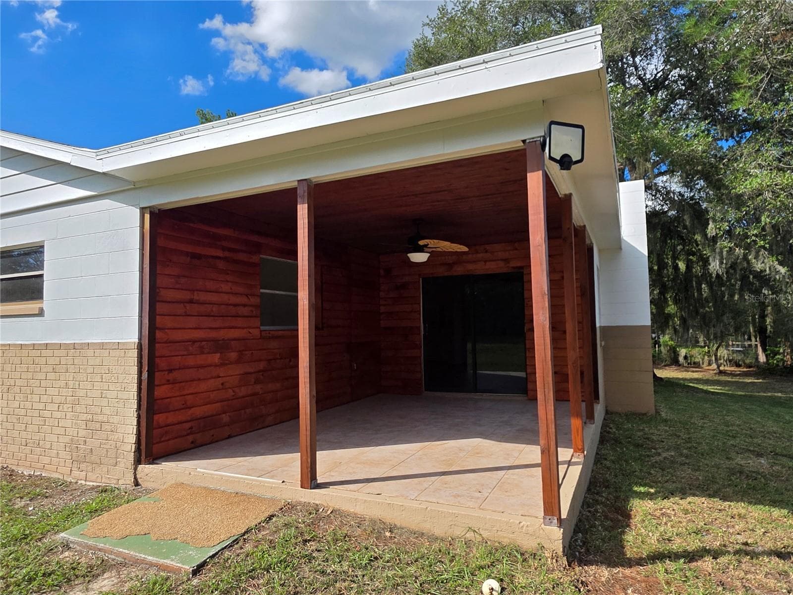 Single Family Residence at 8270 NORMLEE RD, WEEKI WACHEE, photo 6 of 11