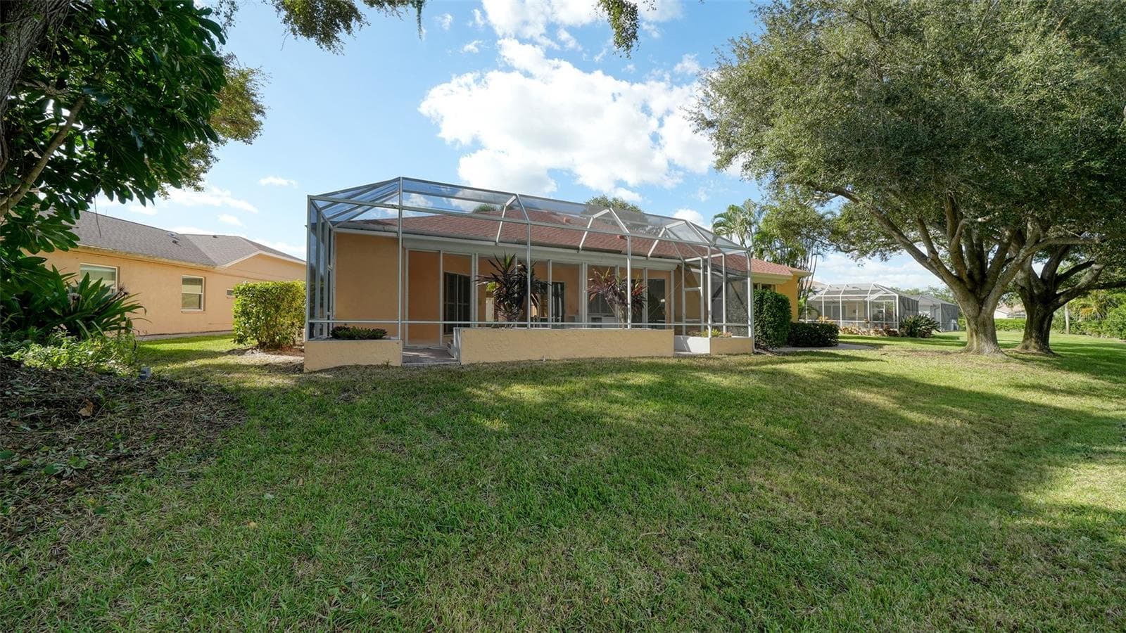 Single Family Residence at 9488 HAWKSMOOR LN, SARASOTA, photo 30 of 33