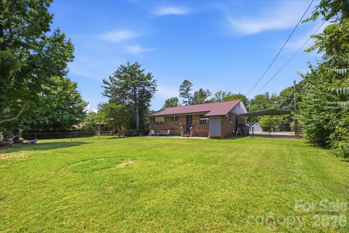 Single Family Residence at 2521 Alleghany Street, Charlotte, photo 24 of 25