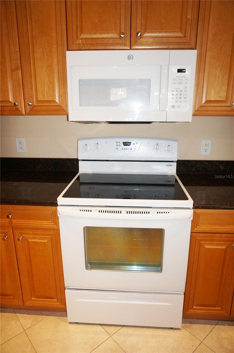 Condominium at 240 WEST END DR #713, PUNTA GORDA, photo 12 of 29