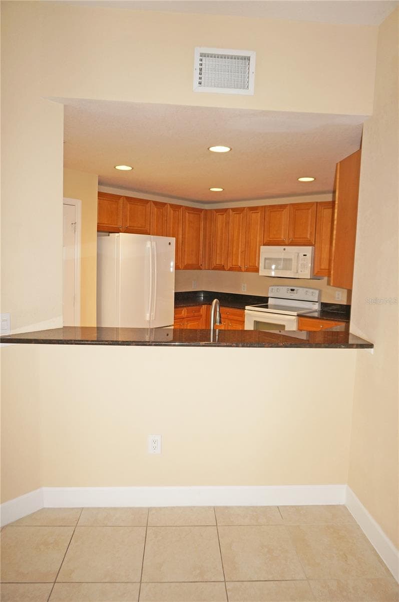 Condominium at 240 WEST END DR #713, PUNTA GORDA, photo 14 of 29